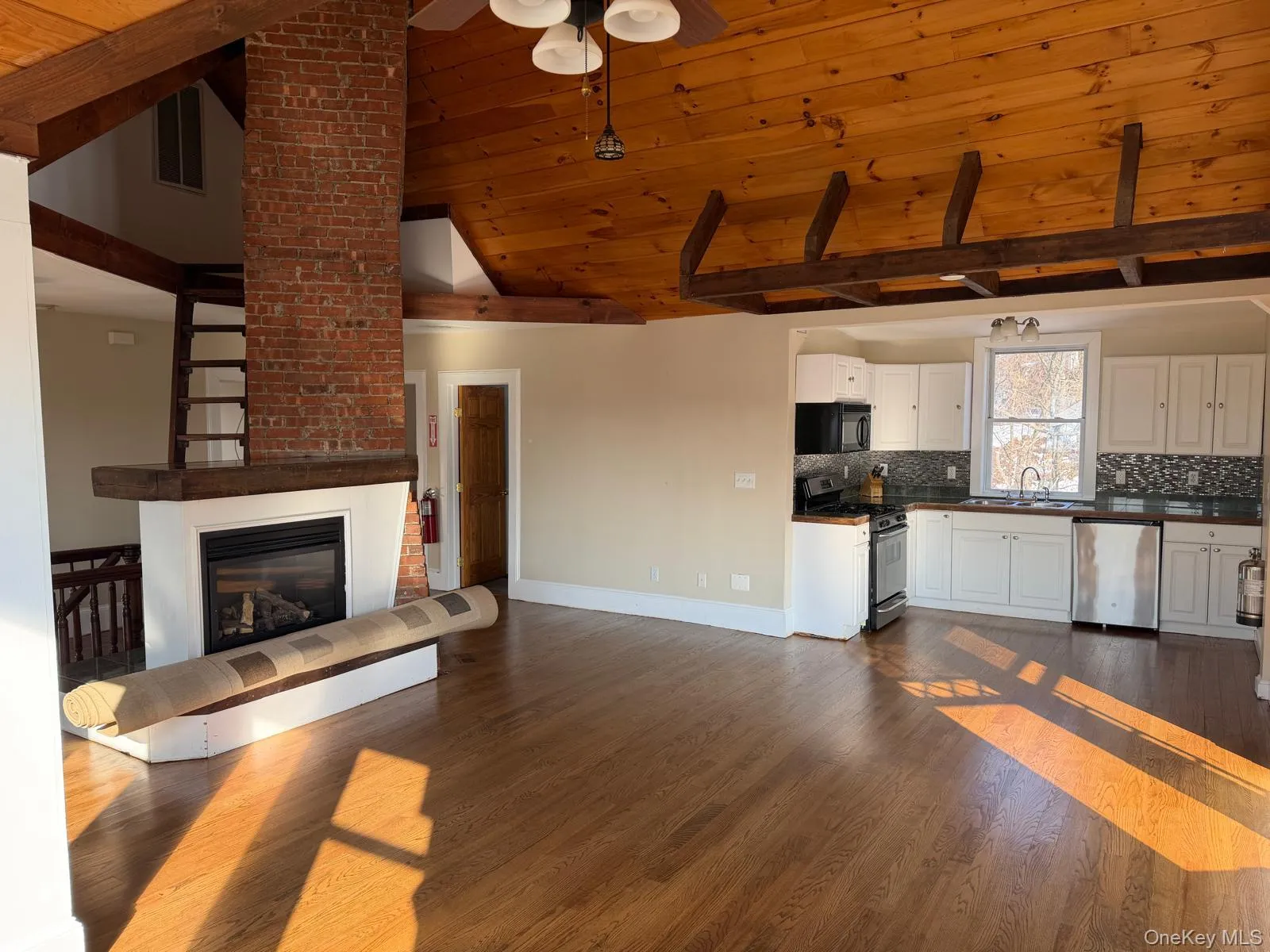 54 Broadway, Greenburgh, NY, ,Commercial Lease,For Rent,Broadway,0,966971 54 Broadway, Greenburgh, NY, ,Commercial Lease,For Rent,Broadway,0,966971