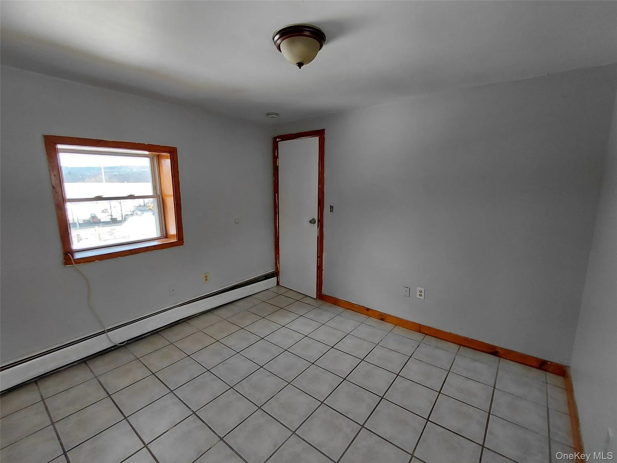 2071 Ulster Avenue, Kingston (town), NY, 1 Bedroom Bedrooms, 3 Rooms Rooms,1 BathroomBathrooms,Residential Lease,For Rent,Ulster,0,966991 2071 Ulster Avenue, Kingston (town), NY, 1 Bedroom Bedrooms, 3 Rooms Rooms,1 BathroomBathrooms,Residential Lease,For Rent,Ulster,0,966991