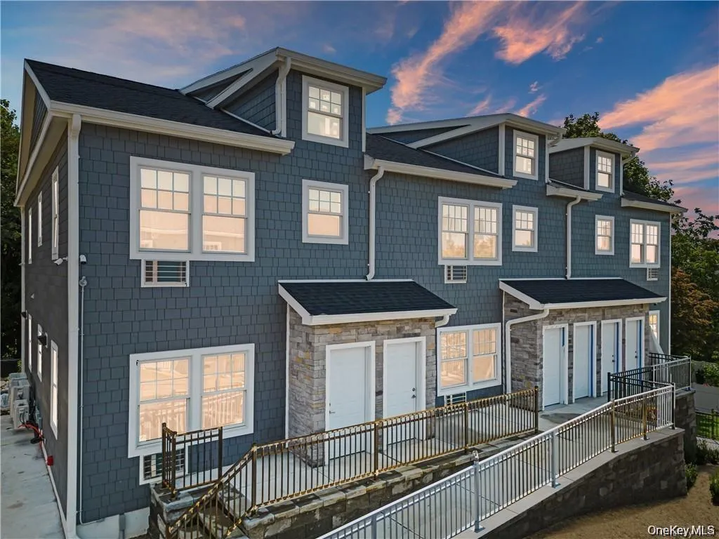 108 Kensico Avenue, White Plains, NY, ,Commercial Lease,For Rent,Kensico,0,967003 108 Kensico Avenue, White Plains, NY, ,Commercial Lease,For Rent,Kensico,0,967003