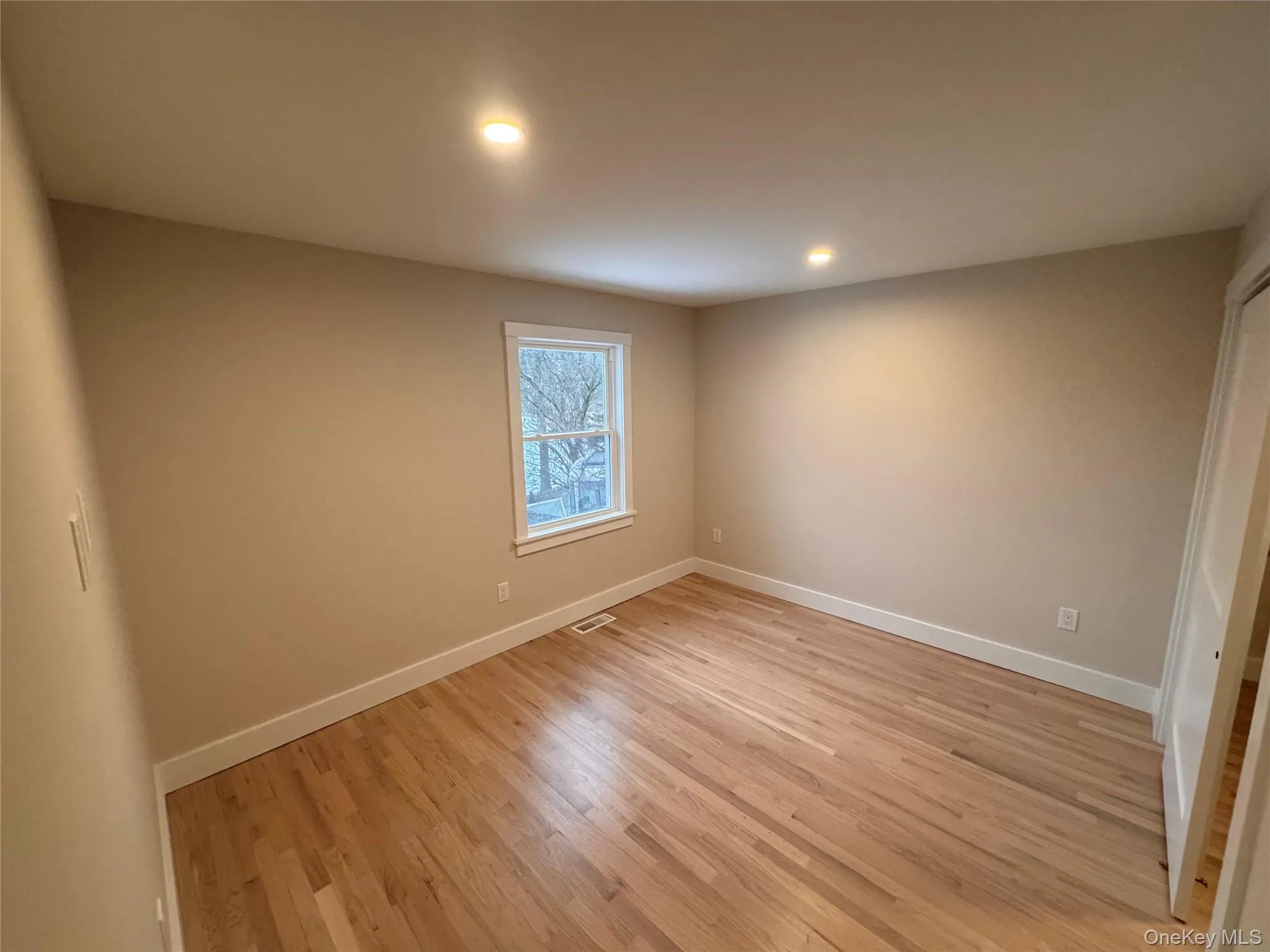 Bedroom Upstairs Bedroom Upstairs