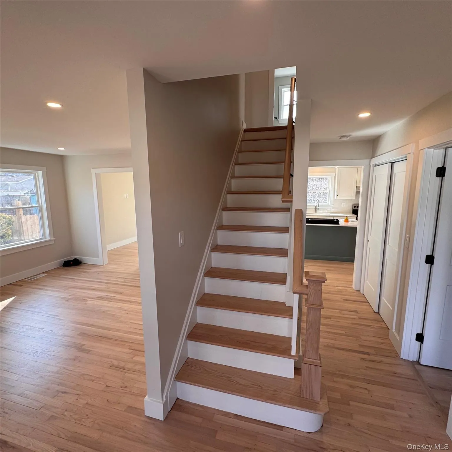 91 17th Street, Riverhead, NY, 4 Bedrooms Bedrooms, 8 Rooms Rooms,2 BathroomsBathrooms,Residential Lease,For Rent,17th,0,967053 91 17th Street, Riverhead, NY, 4 Bedrooms Bedrooms, 8 Rooms Rooms,2 BathroomsBathrooms,Residential Lease,For Rent,17th,0,967053