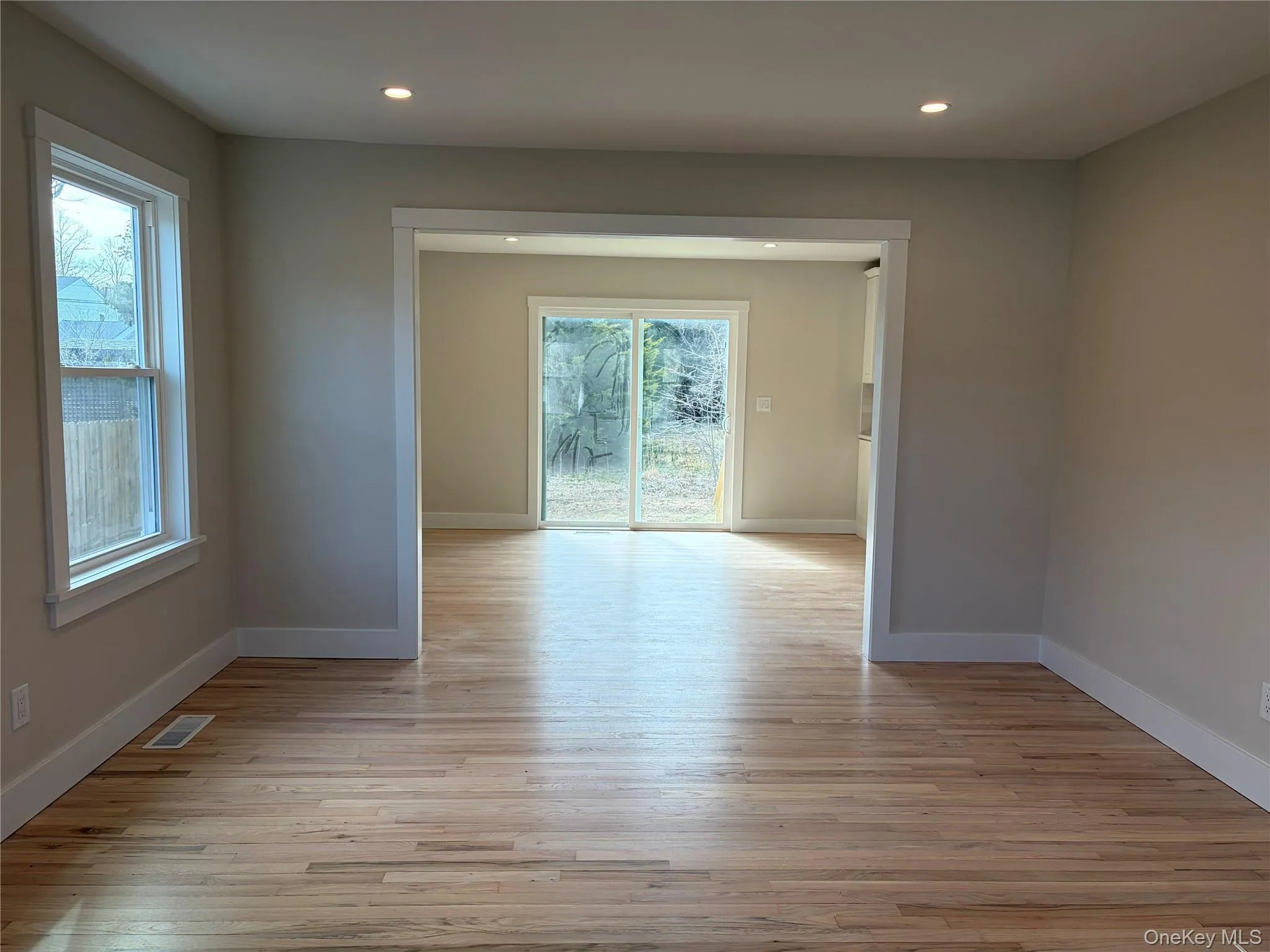 91 17th Street, Riverhead, NY, 4 Bedrooms Bedrooms, 8 Rooms Rooms,2 BathroomsBathrooms,Residential Lease,For Rent,17th,0,967053 91 17th Street, Riverhead, NY, 4 Bedrooms Bedrooms, 8 Rooms Rooms,2 BathroomsBathrooms,Residential Lease,For Rent,17th,0,967053