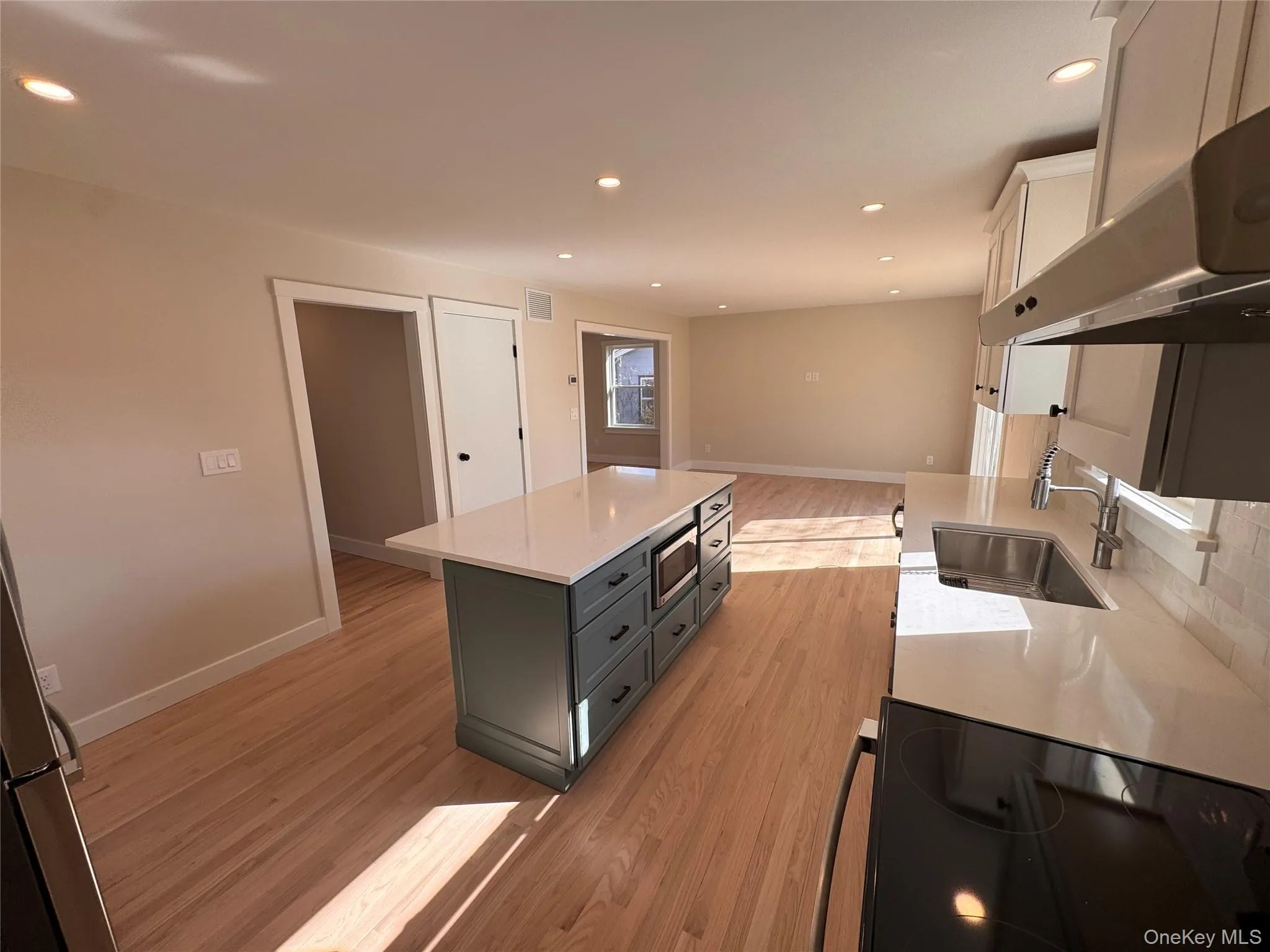 91 17th Street, Riverhead, NY, 4 Bedrooms Bedrooms, 8 Rooms Rooms,2 BathroomsBathrooms,Residential Lease,For Rent,17th,0,967053 91 17th Street, Riverhead, NY, 4 Bedrooms Bedrooms, 8 Rooms Rooms,2 BathroomsBathrooms,Residential Lease,For Rent,17th,0,967053