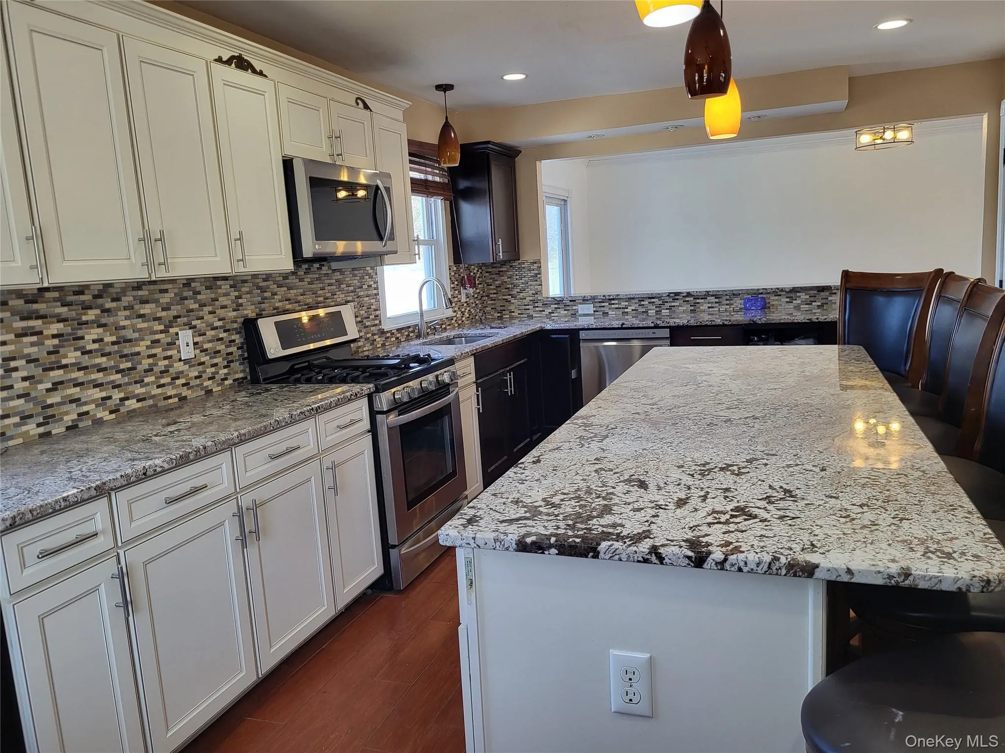 20 Scott Drive, Middletown, NY, 5 Bedrooms Bedrooms, 8 Rooms Rooms,2 BathroomsBathrooms,Residential Lease,For Rent,Scott,0,967095 20 Scott Drive, Middletown, NY, 5 Bedrooms Bedrooms, 8 Rooms Rooms,2 BathroomsBathrooms,Residential Lease,For Rent,Scott,0,967095