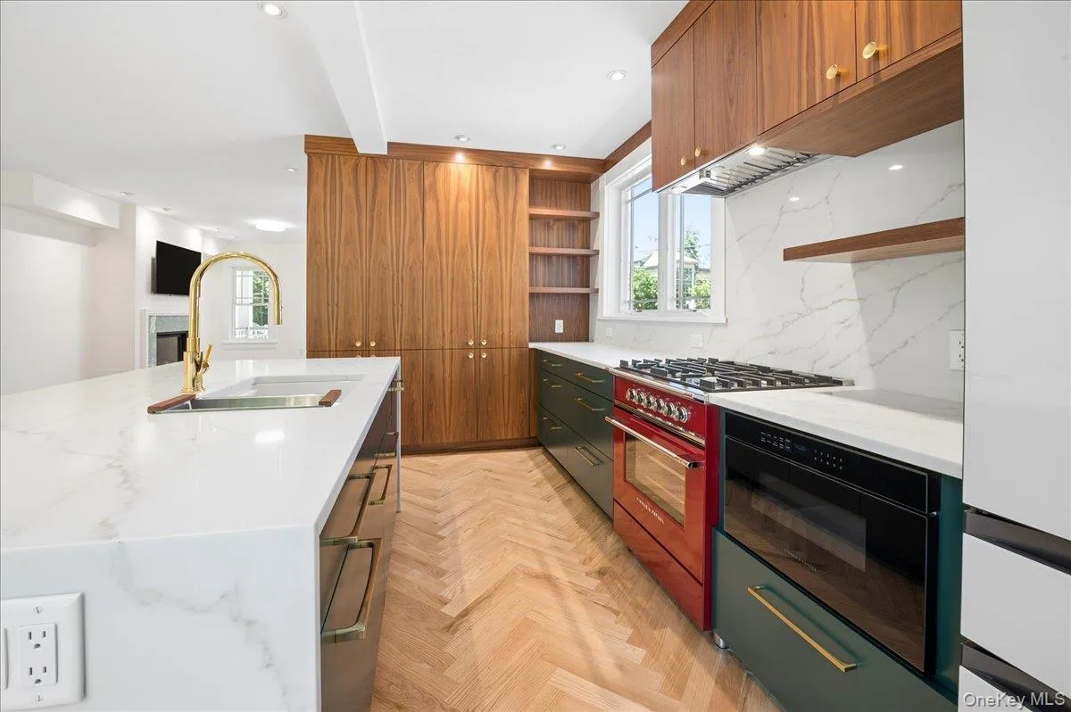 51 Main Street, Greenburgh, NY, 3 Bedrooms Bedrooms, 5 Rooms Rooms,2 BathroomsBathrooms,Residential Lease,For Rent,Main,0,967125 51 Main Street, Greenburgh, NY, 3 Bedrooms Bedrooms, 5 Rooms Rooms,2 BathroomsBathrooms,Residential Lease,For Rent,Main,0,967125