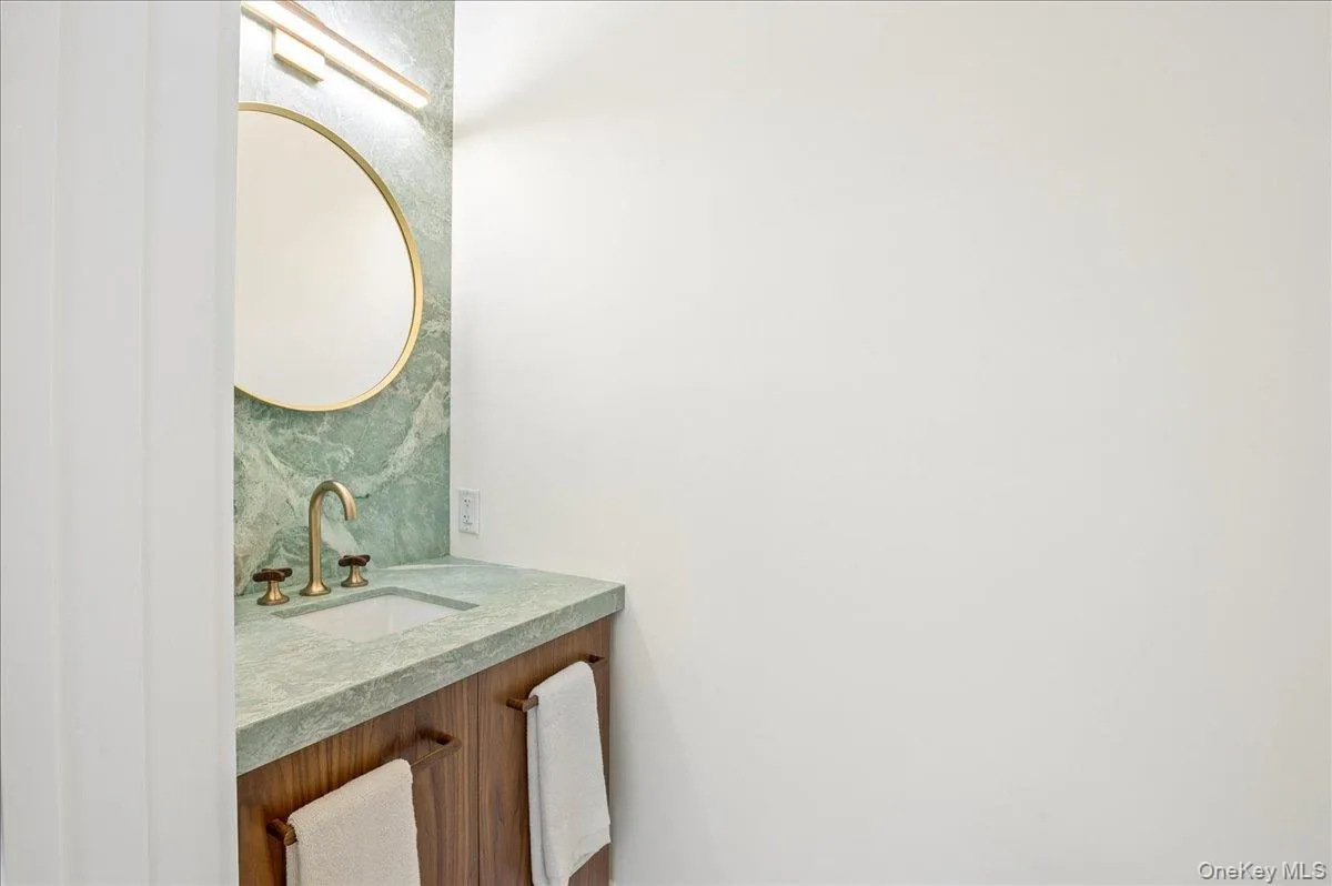 51 Main Street, Greenburgh, NY, 3 Bedrooms Bedrooms, 5 Rooms Rooms,2 BathroomsBathrooms,Residential Lease,For Rent,Main,0,967125 51 Main Street, Greenburgh, NY, 3 Bedrooms Bedrooms, 5 Rooms Rooms,2 BathroomsBathrooms,Residential Lease,For Rent,Main,0,967125