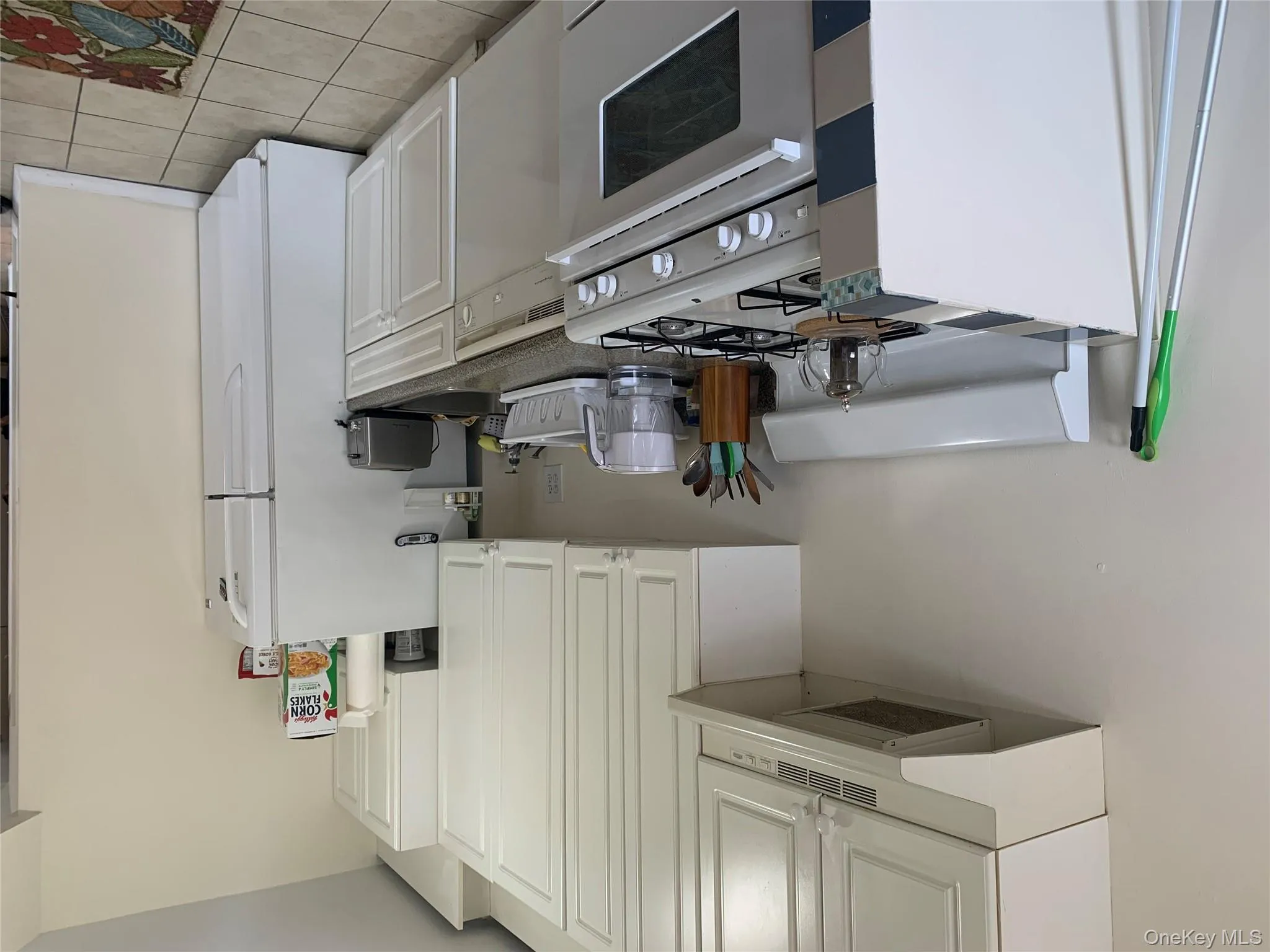 32-60 43rd Street, New York, NY, 1 Bedroom Bedrooms, 5 Rooms Rooms,1 BathroomBathrooms,Residential Lease,For Rent,43rd,0,967148 32-60 43rd Street, New York, NY, 1 Bedroom Bedrooms, 5 Rooms Rooms,1 BathroomBathrooms,Residential Lease,For Rent,43rd,0,967148