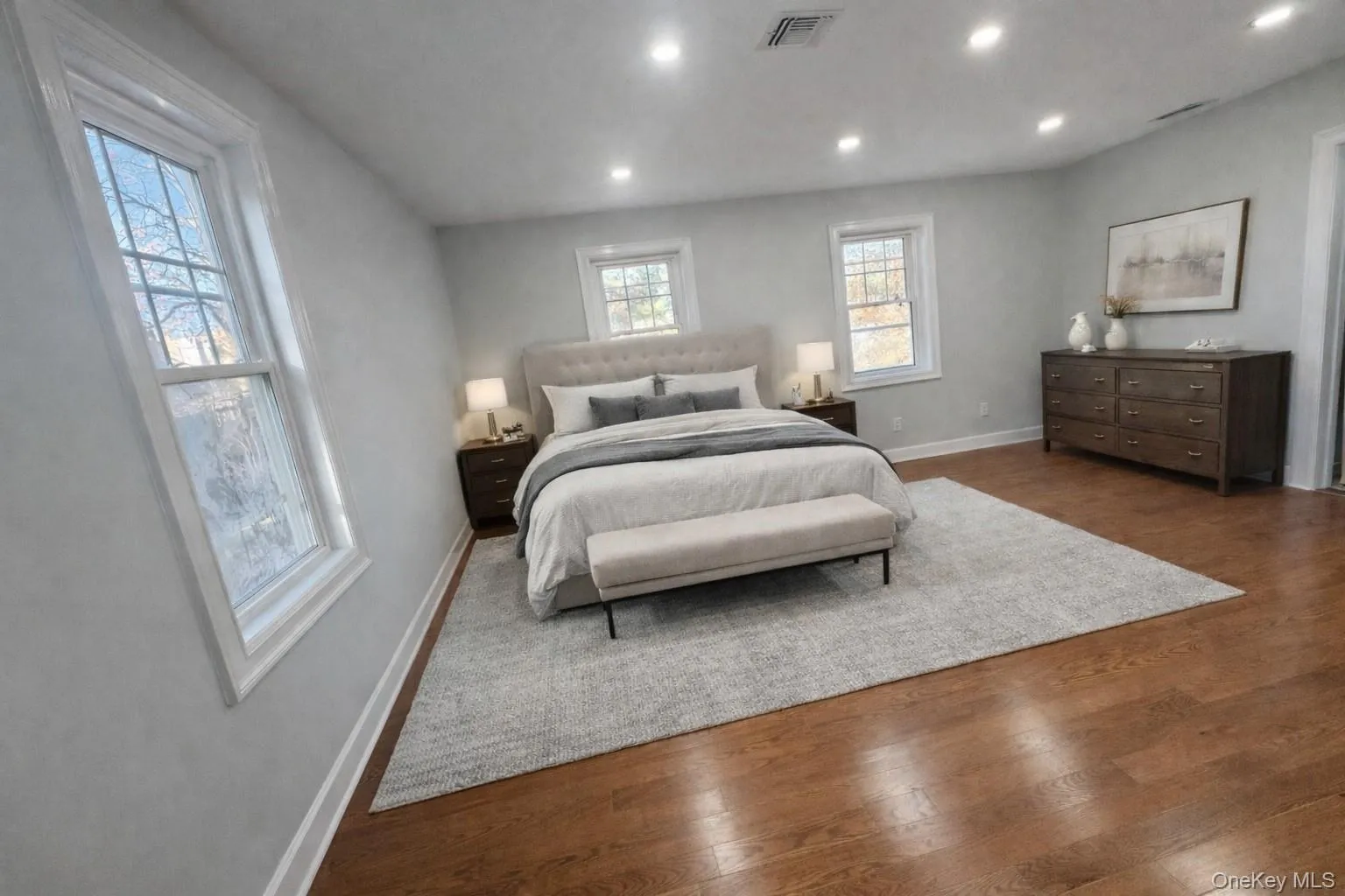 32 Berkshire Road, North Hempstead, NY, 5 Bedrooms Bedrooms, 12 Rooms Rooms,3 BathroomsBathrooms,Residential Lease,For Rent,Berkshire,0,967154 32 Berkshire Road, North Hempstead, NY, 5 Bedrooms Bedrooms, 12 Rooms Rooms,3 BathroomsBathrooms,Residential Lease,For Rent,Berkshire,0,967154
