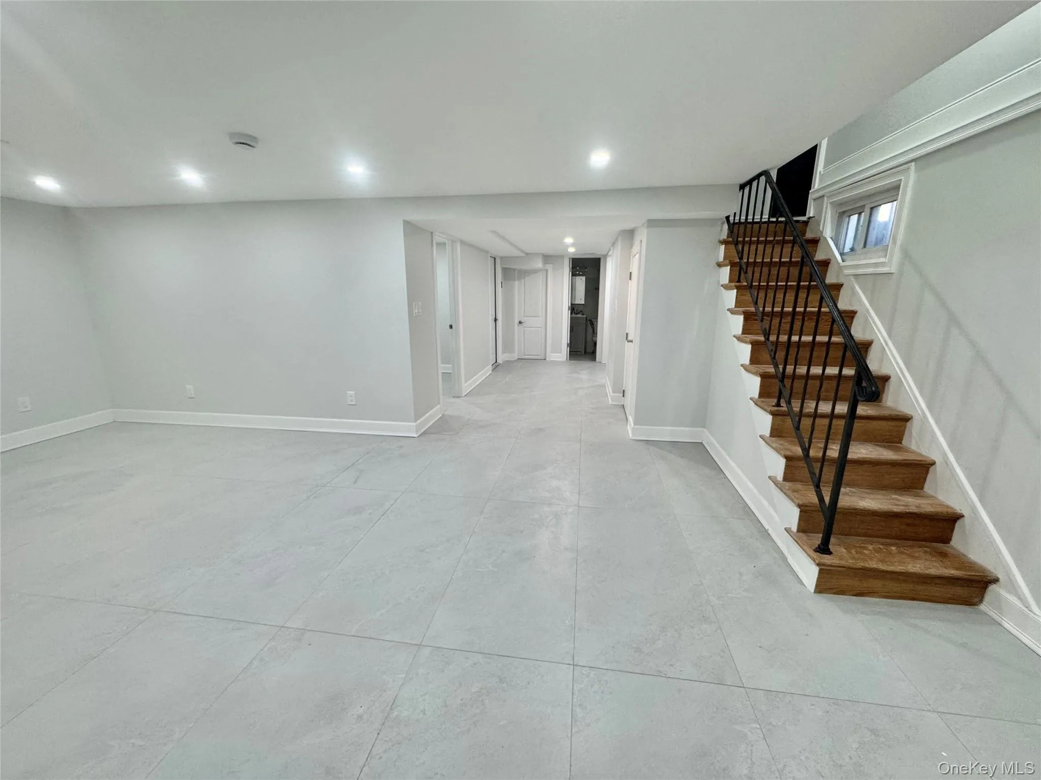 32 Berkshire Road, North Hempstead, NY, 5 Bedrooms Bedrooms, 12 Rooms Rooms,3 BathroomsBathrooms,Residential Lease,For Rent,Berkshire,0,967154 32 Berkshire Road, North Hempstead, NY, 5 Bedrooms Bedrooms, 12 Rooms Rooms,3 BathroomsBathrooms,Residential Lease,For Rent,Berkshire,0,967154