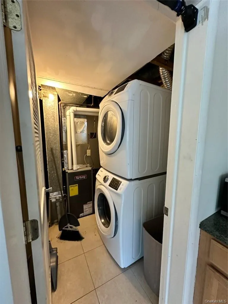 Washer and dryer off the kitchen. Washer and dryer off the kitchen.