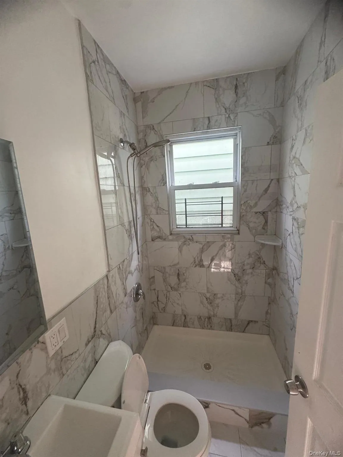 141 Voss Avenue, Yonkers, NY, 3 Bedrooms Bedrooms, 5 Rooms Rooms,1 BathroomBathrooms,Residential Lease,For Rent,Voss,0,967247 141 Voss Avenue, Yonkers, NY, 3 Bedrooms Bedrooms, 5 Rooms Rooms,1 BathroomBathrooms,Residential Lease,For Rent,Voss,0,967247