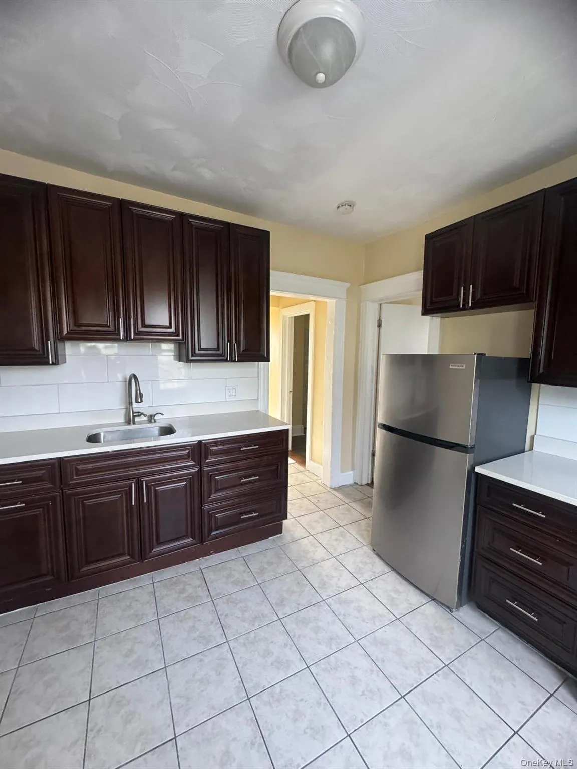 141 Voss Avenue, Yonkers, NY, 3 Bedrooms Bedrooms, 5 Rooms Rooms,1 BathroomBathrooms,Residential Lease,For Rent,Voss,0,967247 141 Voss Avenue, Yonkers, NY, 3 Bedrooms Bedrooms, 5 Rooms Rooms,1 BathroomBathrooms,Residential Lease,For Rent,Voss,0,967247