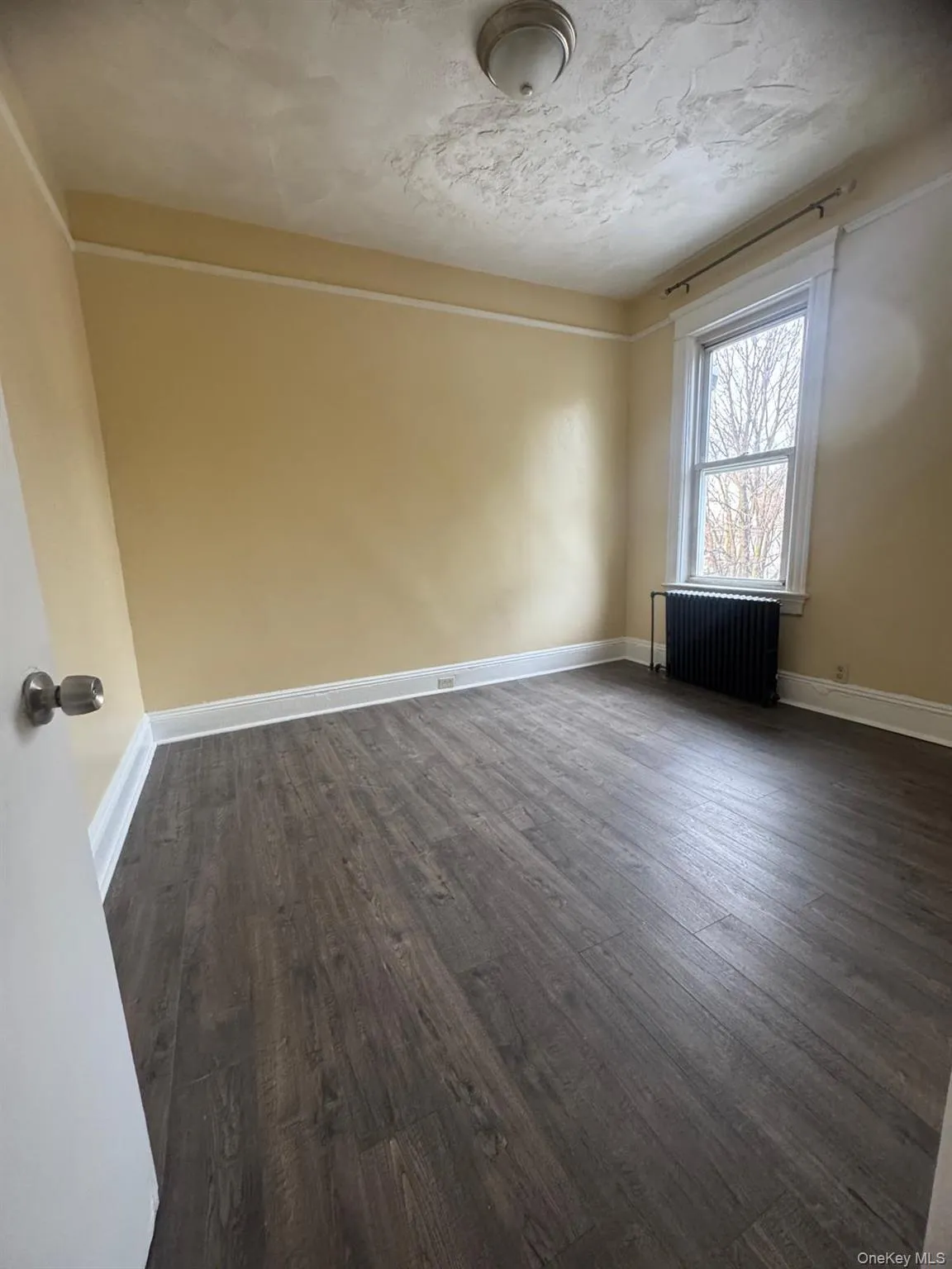 141 Voss Avenue, Yonkers, NY, 3 Bedrooms Bedrooms, 5 Rooms Rooms,1 BathroomBathrooms,Residential Lease,For Rent,Voss,0,967247 141 Voss Avenue, Yonkers, NY, 3 Bedrooms Bedrooms, 5 Rooms Rooms,1 BathroomBathrooms,Residential Lease,For Rent,Voss,0,967247