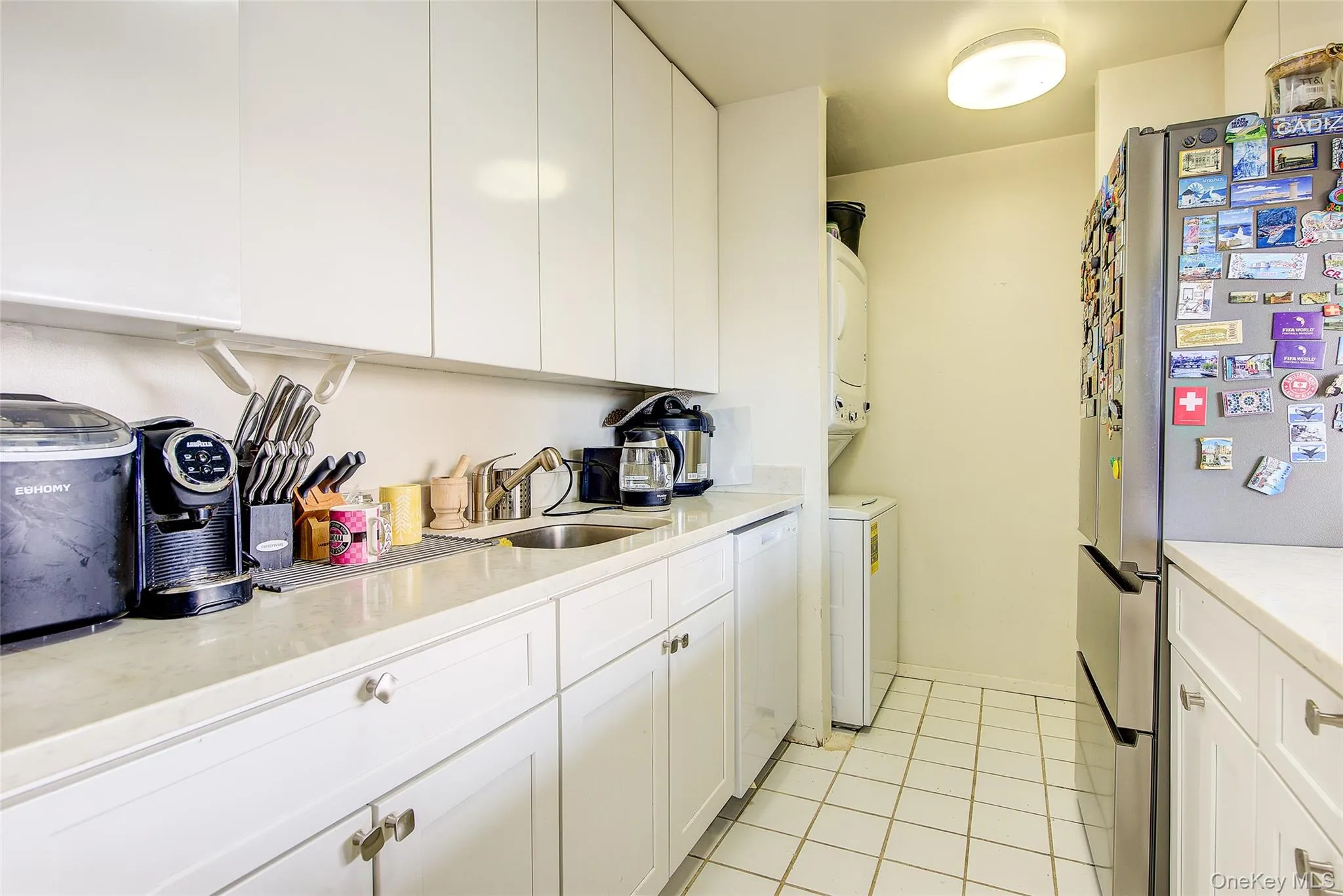 62-54 97th Place, New York, NY, 2 Bedrooms Bedrooms, 4 Rooms Rooms,2 BathroomsBathrooms,Residential,For Rent,97th,0,967308 62-54 97th Place, New York, NY, 2 Bedrooms Bedrooms, 4 Rooms Rooms,2 BathroomsBathrooms,Residential,For Rent,97th,0,967308