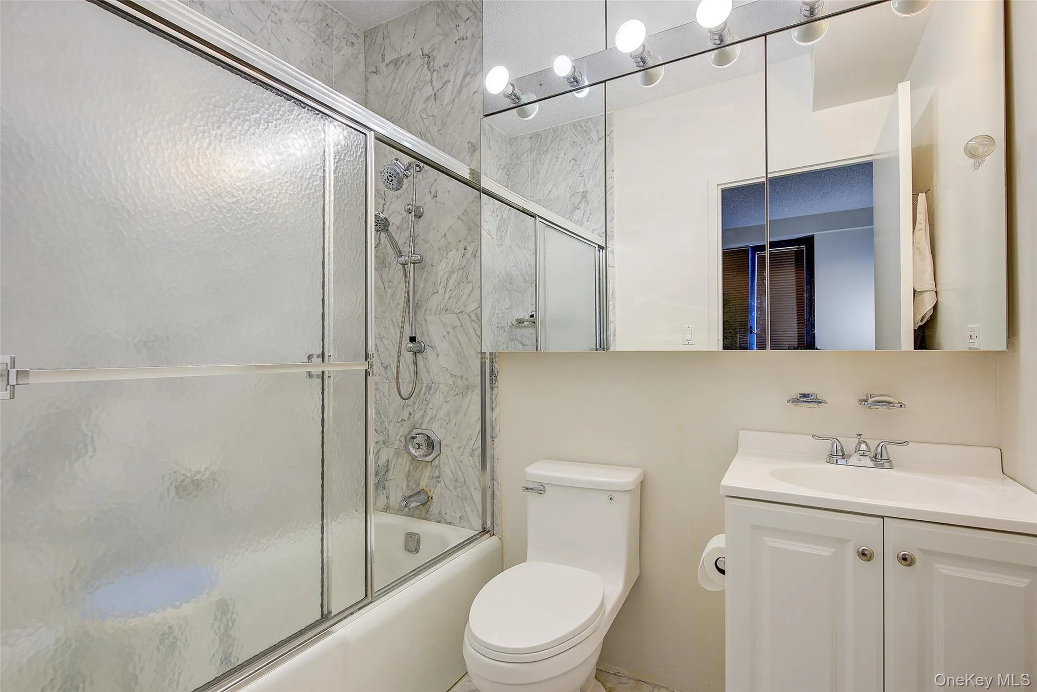 62-54 97th Place, New York, NY, 2 Bedrooms Bedrooms, 4 Rooms Rooms,2 BathroomsBathrooms,Residential,For Rent,97th,0,967308 62-54 97th Place, New York, NY, 2 Bedrooms Bedrooms, 4 Rooms Rooms,2 BathroomsBathrooms,Residential,For Rent,97th,0,967308