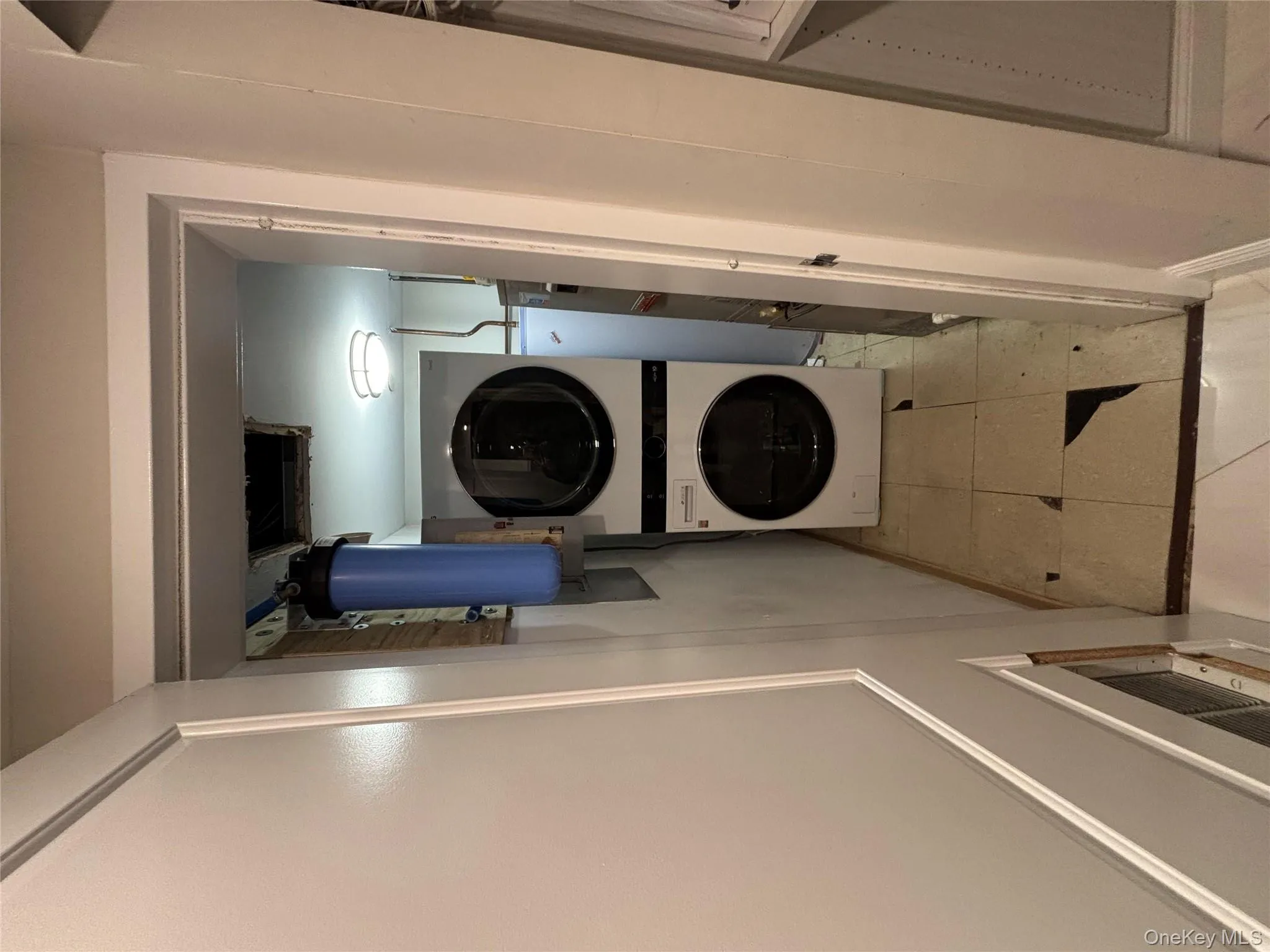 100 Cuttermill Road, North Hempstead, NY, 2 Bedrooms Bedrooms, 5 Rooms Rooms,2 BathroomsBathrooms,Residential Lease,For Rent,Cuttermill,0,967317 100 Cuttermill Road, North Hempstead, NY, 2 Bedrooms Bedrooms, 5 Rooms Rooms,2 BathroomsBathrooms,Residential Lease,For Rent,Cuttermill,0,967317