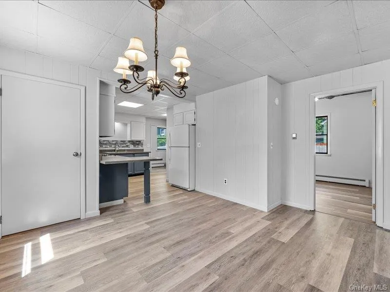 28 Van Buren Street, Warwick (town), NY, 2 Bedrooms Bedrooms, 4 Rooms Rooms,1 BathroomBathrooms,Residential Lease,For Rent,Van Buren,0,967319 28 Van Buren Street, Warwick (town), NY, 2 Bedrooms Bedrooms, 4 Rooms Rooms,1 BathroomBathrooms,Residential Lease,For Rent,Van Buren,0,967319