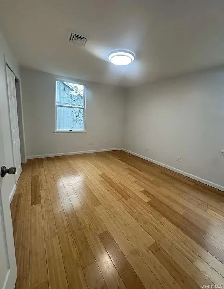 51 Greenwich Avenue, Goshen, NY, 2 Bedrooms Bedrooms, 4 Rooms Rooms,2 BathroomsBathrooms,Residential Lease,For Rent,Greenwich,0,967334 51 Greenwich Avenue, Goshen, NY, 2 Bedrooms Bedrooms, 4 Rooms Rooms,2 BathroomsBathrooms,Residential Lease,For Rent,Greenwich,0,967334