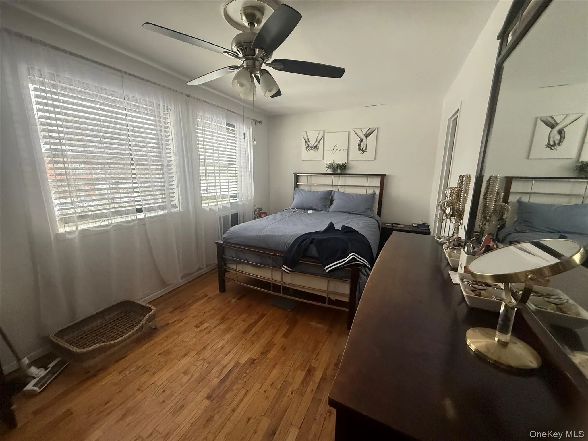 2171 Arthur Avenue, New York, NY, 3 Bedrooms Bedrooms, 6 Rooms Rooms,2 BathroomsBathrooms,Residential,For Rent,Arthur,0,967342 2171 Arthur Avenue, New York, NY, 3 Bedrooms Bedrooms, 6 Rooms Rooms,2 BathroomsBathrooms,Residential,For Rent,Arthur,0,967342