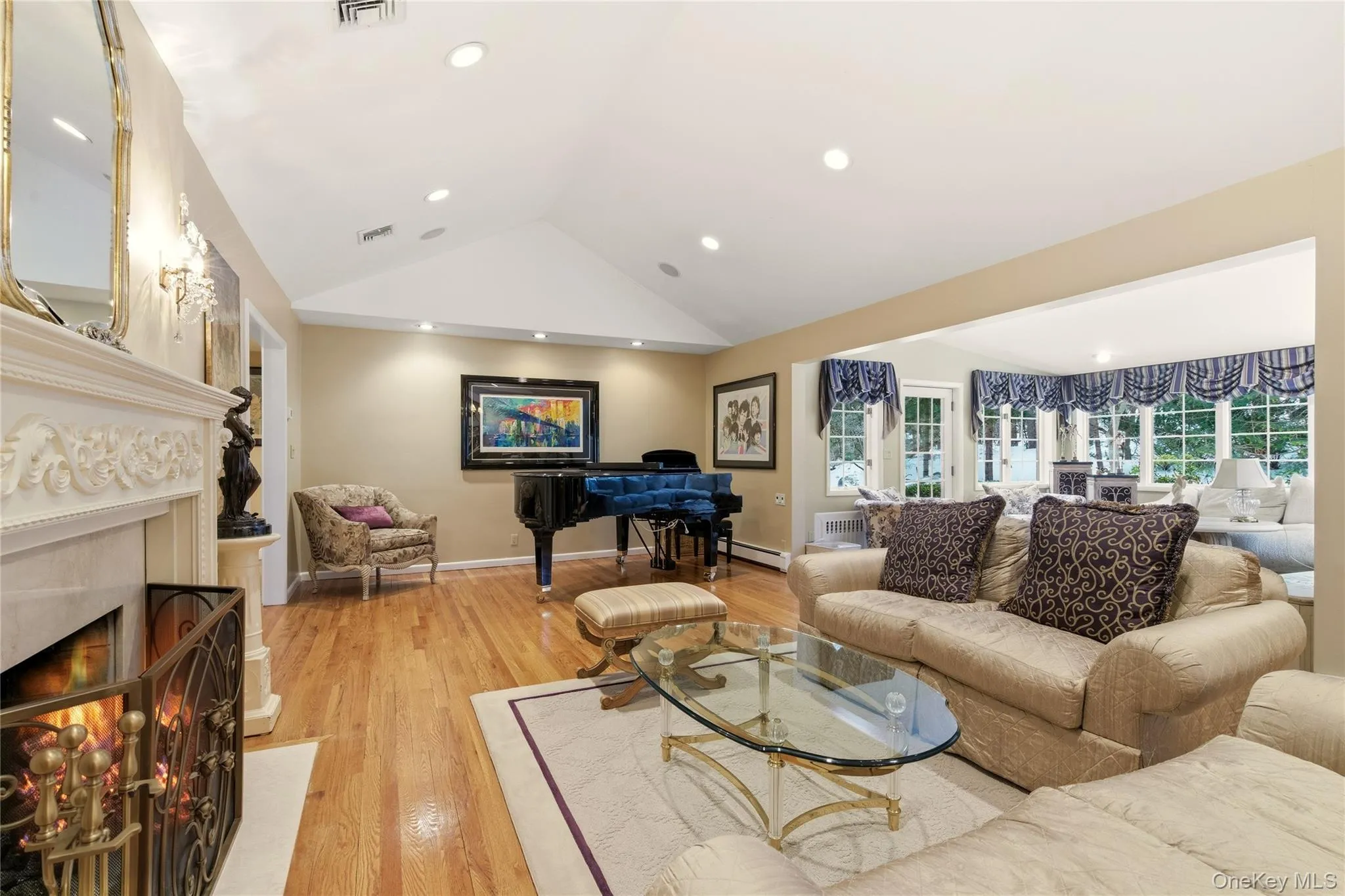 1017 Friendly Road, Oyster Bay, NY, 4 Bedrooms Bedrooms, 9 Rooms Rooms,3 BathroomsBathrooms,Residential,For Rent,Friendly,0,967360 1017 Friendly Road, Oyster Bay, NY, 4 Bedrooms Bedrooms, 9 Rooms Rooms,3 BathroomsBathrooms,Residential,For Rent,Friendly,0,967360