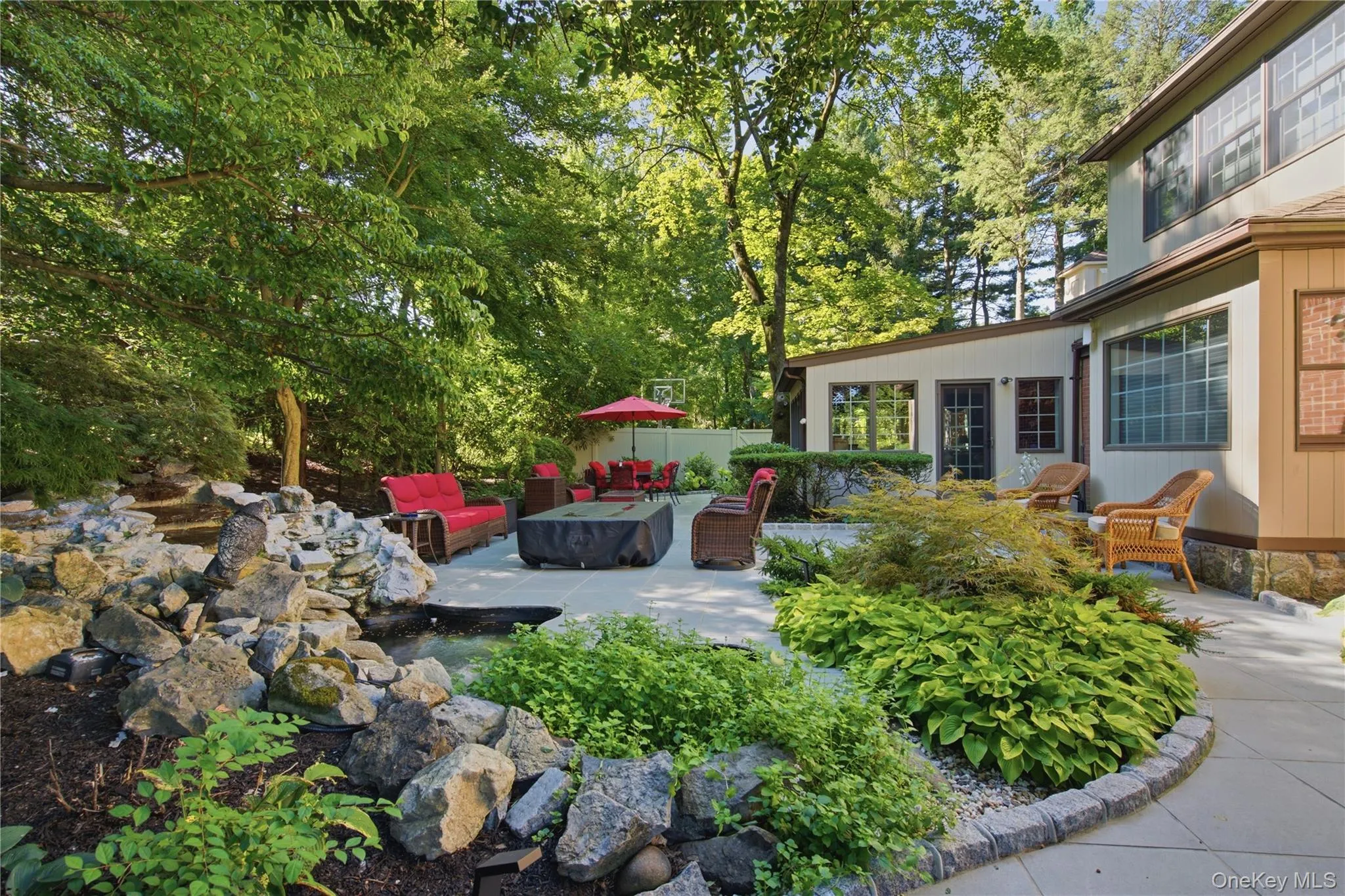 1017 Friendly Road, Oyster Bay, NY, 4 Bedrooms Bedrooms, 9 Rooms Rooms,3 BathroomsBathrooms,Residential,For Rent,Friendly,0,967360 1017 Friendly Road, Oyster Bay, NY, 4 Bedrooms Bedrooms, 9 Rooms Rooms,3 BathroomsBathrooms,Residential,For Rent,Friendly,0,967360