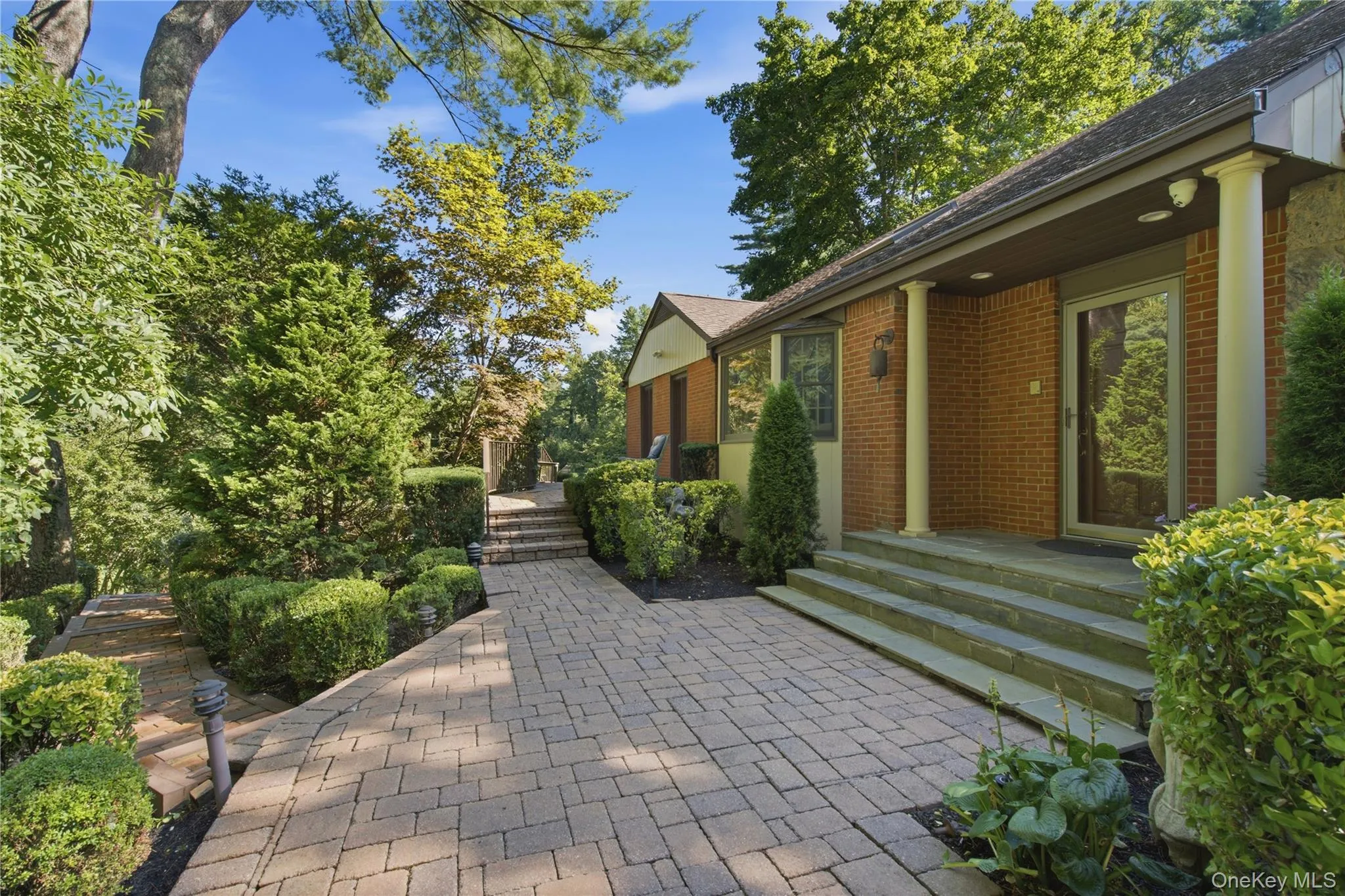 1017 Friendly Road, Oyster Bay, NY, 4 Bedrooms Bedrooms, 9 Rooms Rooms,3 BathroomsBathrooms,Residential,For Rent,Friendly,0,967360 1017 Friendly Road, Oyster Bay, NY, 4 Bedrooms Bedrooms, 9 Rooms Rooms,3 BathroomsBathrooms,Residential,For Rent,Friendly,0,967360