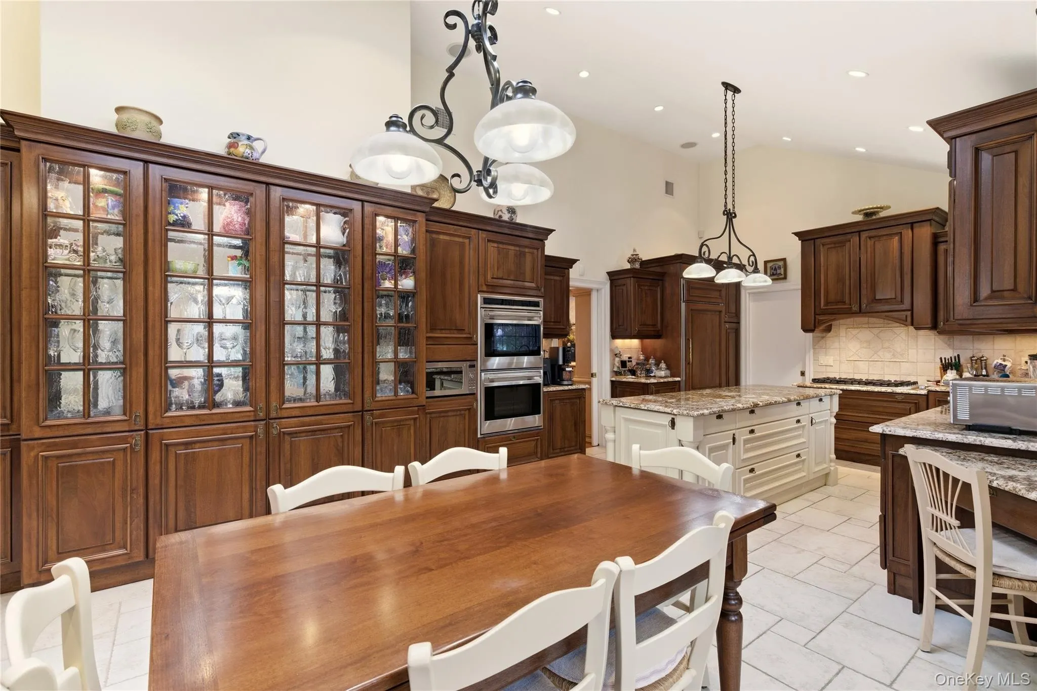 1017 Friendly Road, Oyster Bay, NY, 4 Bedrooms Bedrooms, 9 Rooms Rooms,3 BathroomsBathrooms,Residential,For Rent,Friendly,0,967360 1017 Friendly Road, Oyster Bay, NY, 4 Bedrooms Bedrooms, 9 Rooms Rooms,3 BathroomsBathrooms,Residential,For Rent,Friendly,0,967360