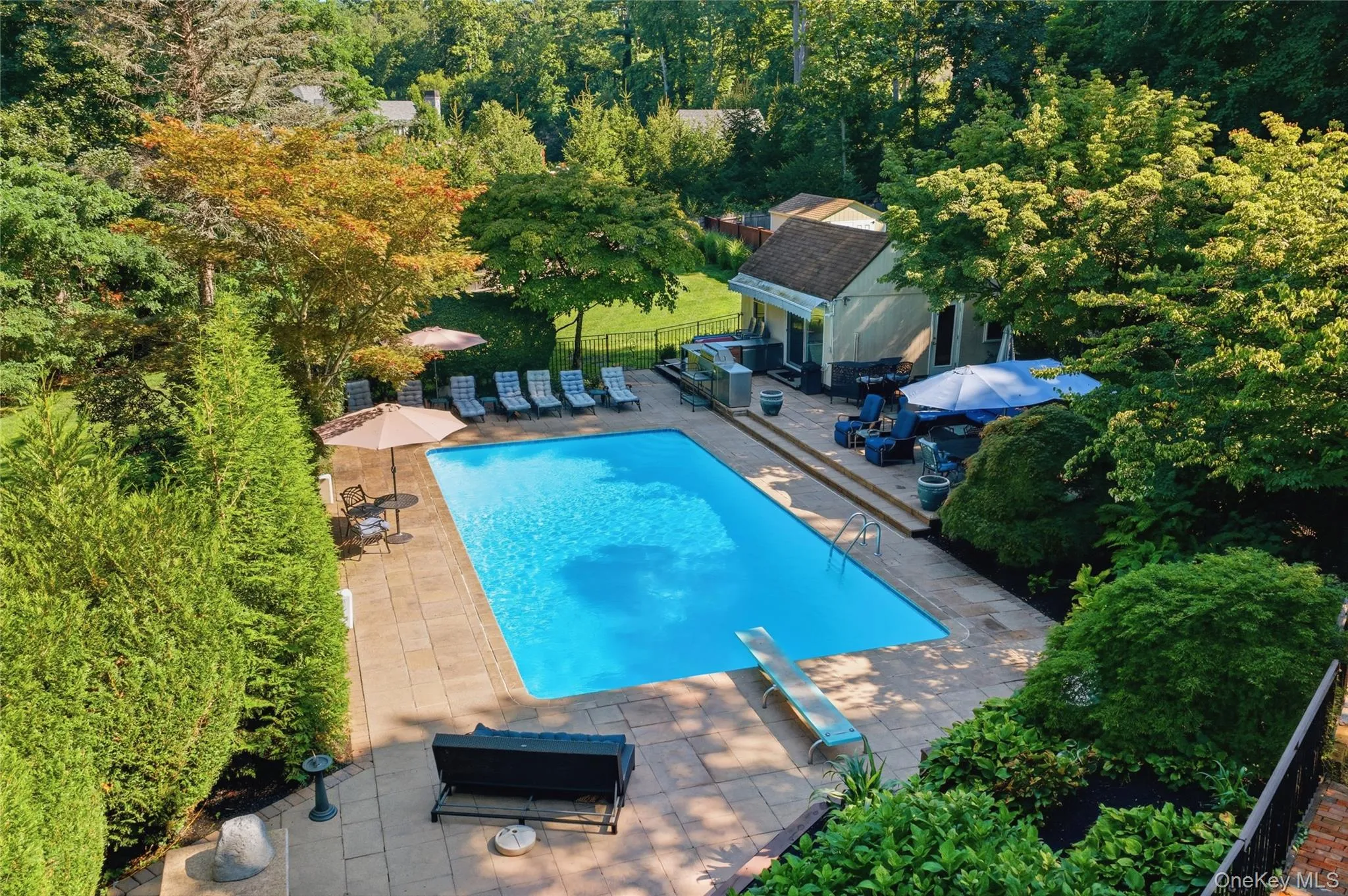 1017 Friendly Road, Oyster Bay, NY, 4 Bedrooms Bedrooms, 9 Rooms Rooms,3 BathroomsBathrooms,Residential,For Rent,Friendly,0,967360 1017 Friendly Road, Oyster Bay, NY, 4 Bedrooms Bedrooms, 9 Rooms Rooms,3 BathroomsBathrooms,Residential,For Rent,Friendly,0,967360