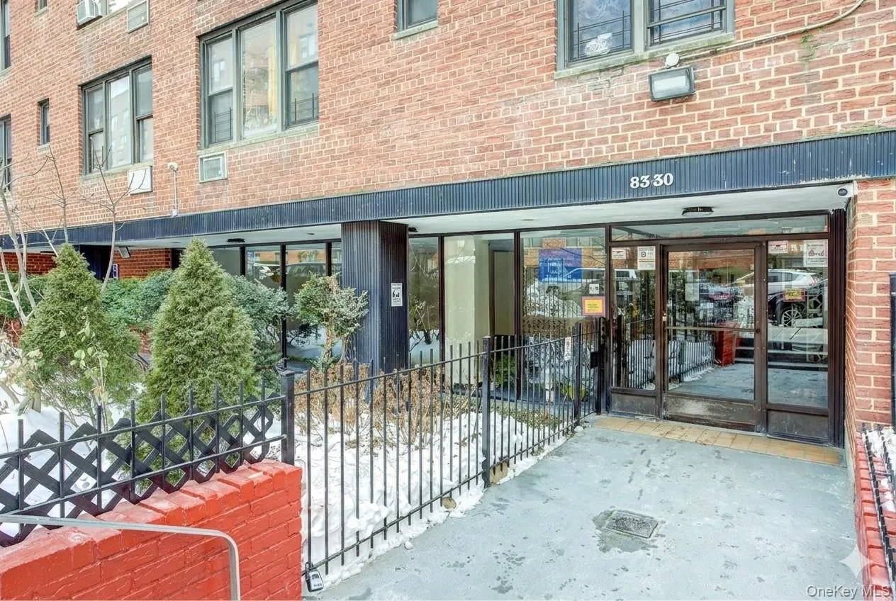 83-30 Vietor Avenue, New York, NY, 1 Bedroom Bedrooms, 4 Rooms Rooms,1 BathroomBathrooms,Residential,For Rent,Vietor,0,967394 83-30 Vietor Avenue, New York, NY, 1 Bedroom Bedrooms, 4 Rooms Rooms,1 BathroomBathrooms,Residential,For Rent,Vietor,0,967394