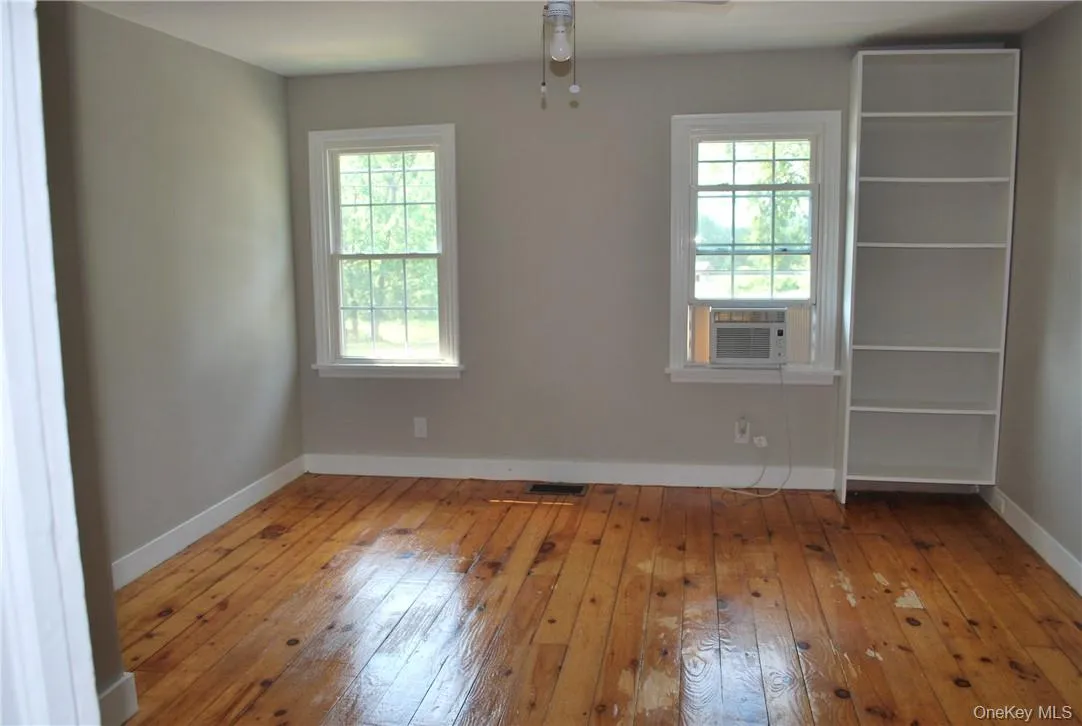 2nd floor livingroom 2nd floor livingroom