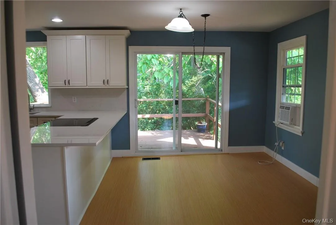 Dining room vacant Dining room vacant