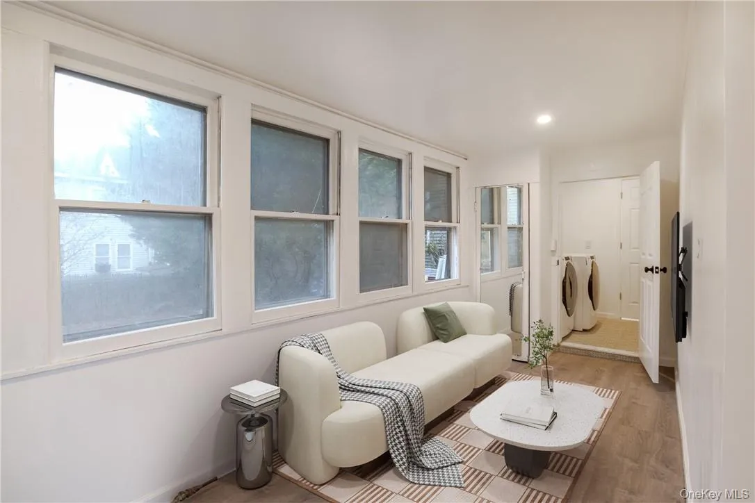 35 White Avenue, Orangetown, NY, 4 Bedrooms Bedrooms, 9 Rooms Rooms,2 BathroomsBathrooms,Residential Lease,For Rent,White,0,967408 35 White Avenue, Orangetown, NY, 4 Bedrooms Bedrooms, 9 Rooms Rooms,2 BathroomsBathrooms,Residential Lease,For Rent,White,0,967408