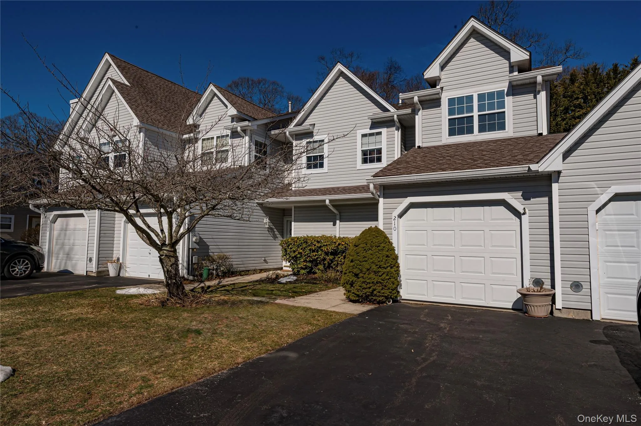 210 Erik Drive, Brookhaven, NY, 2 Bedrooms Bedrooms, 5 Rooms Rooms,2 BathroomsBathrooms,Residential,For Rent,Erik,0,967426 210 Erik Drive, Brookhaven, NY, 2 Bedrooms Bedrooms, 5 Rooms Rooms,2 BathroomsBathrooms,Residential,For Rent,Erik,0,967426