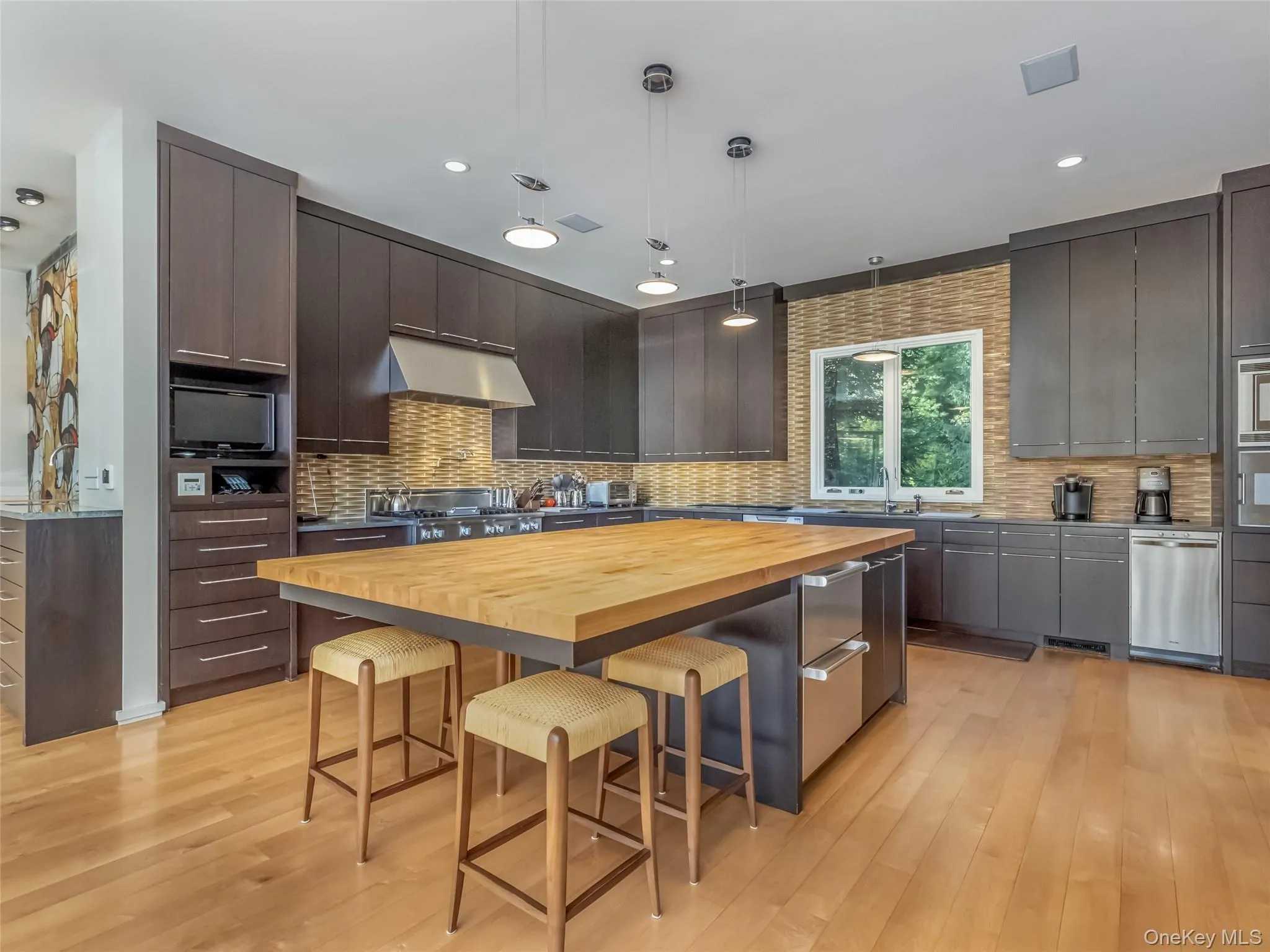 61 Top Ridge Trail, Bethel, NY, 5 Bedrooms Bedrooms, 14 Rooms Rooms,5 BathroomsBathrooms,Residential,For Rent,Top Ridge,0,967444 61 Top Ridge Trail, Bethel, NY, 5 Bedrooms Bedrooms, 14 Rooms Rooms,5 BathroomsBathrooms,Residential,For Rent,Top Ridge,0,967444