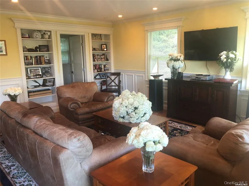 Built In Shelving Built In Shelving