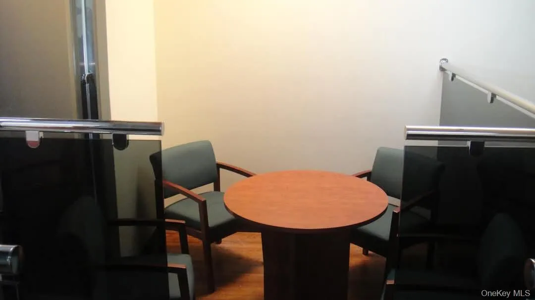 9215 Roosevelt Avenue, New York, NY, ,Commercial Lease,For Rent,Roosevelt,0,967450 9215 Roosevelt Avenue, New York, NY, ,Commercial Lease,For Rent,Roosevelt,0,967450