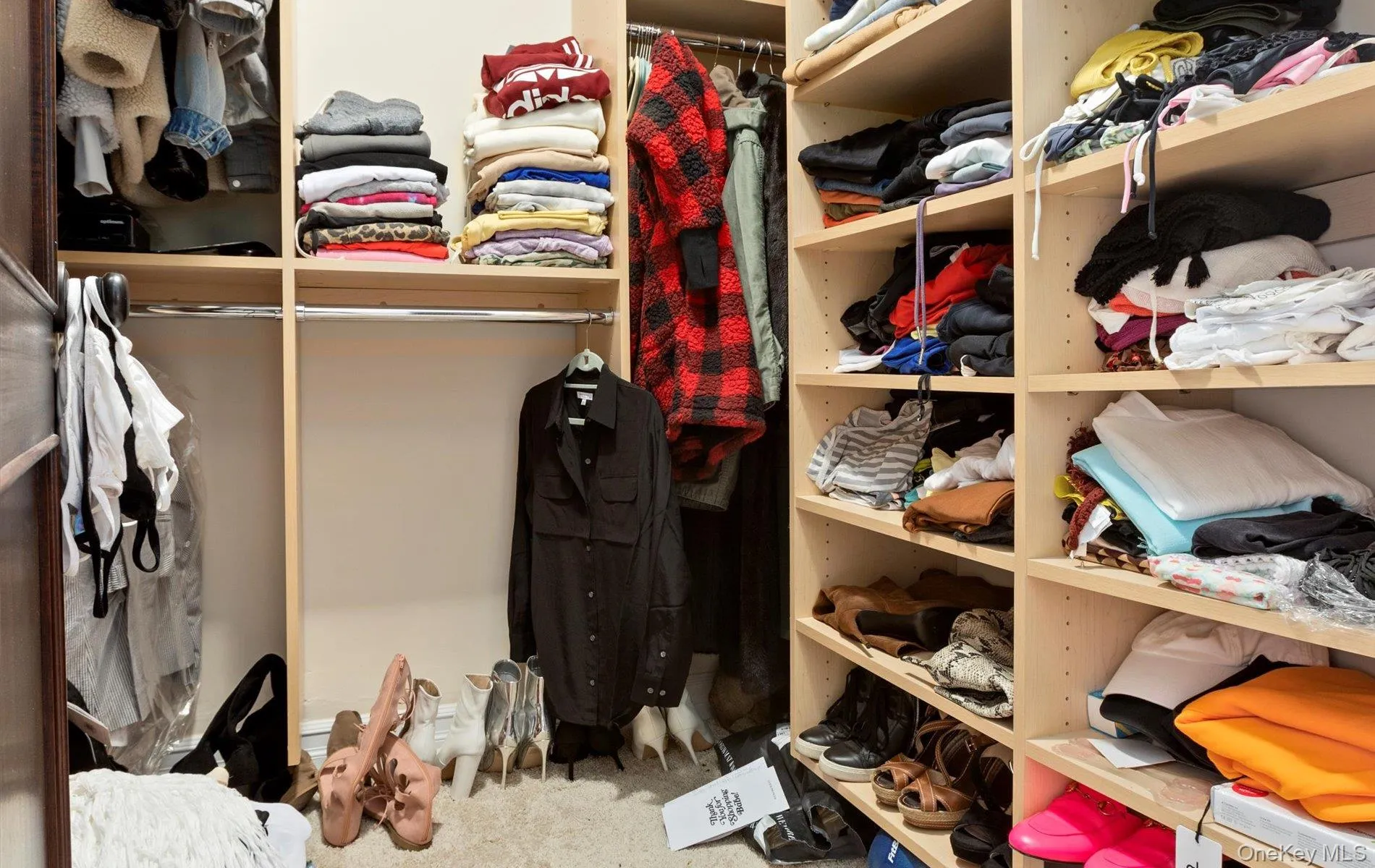 847b Broadway, Long Beach, NY, 3 Bedrooms Bedrooms, 8 Rooms Rooms,3 BathroomsBathrooms,Residential Lease,For Rent,Broadway,0,967466 847b Broadway, Long Beach, NY, 3 Bedrooms Bedrooms, 8 Rooms Rooms,3 BathroomsBathrooms,Residential Lease,For Rent,Broadway,0,967466