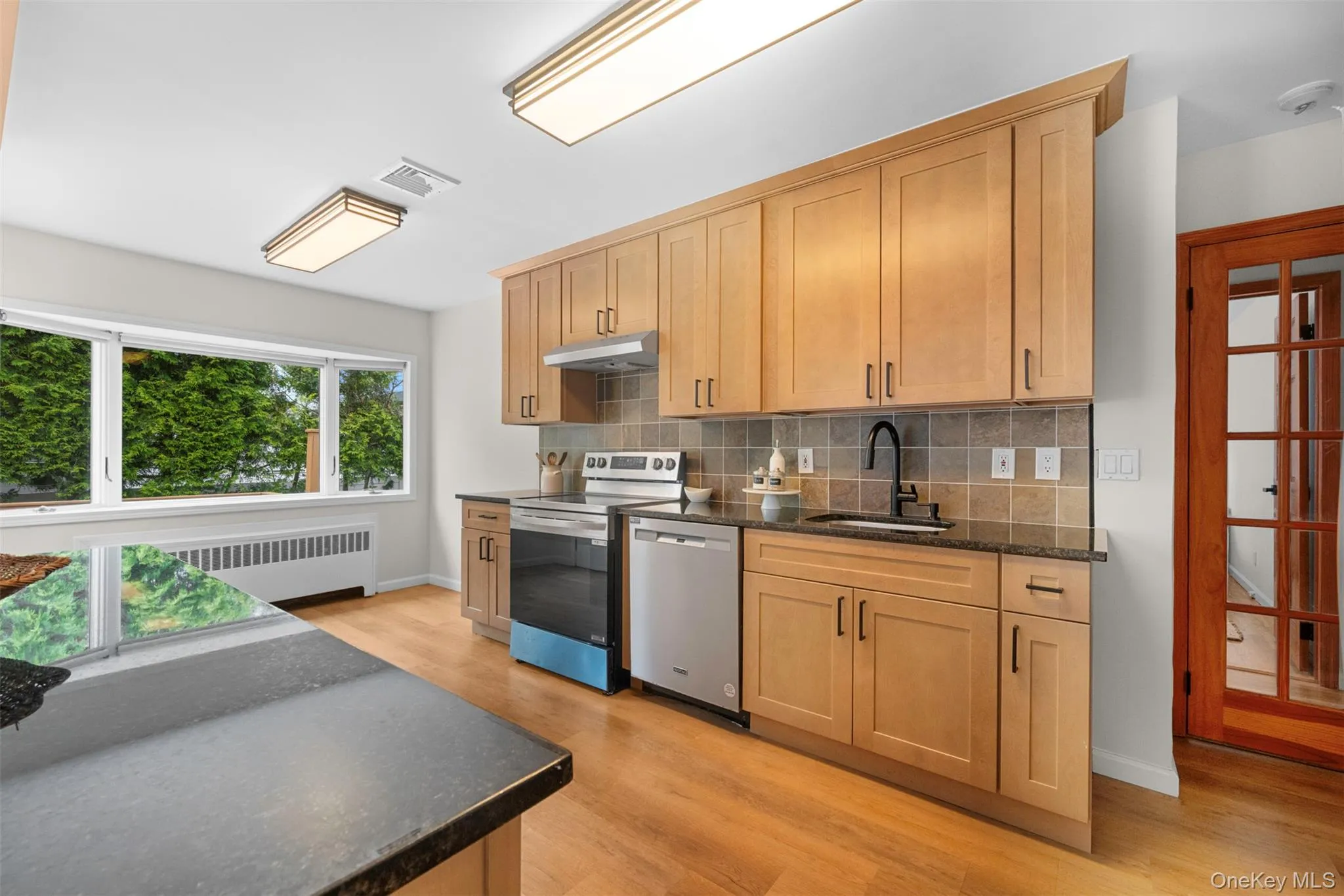 2716 Hewlett Avenue, Hempstead, NY, 3 Bedrooms Bedrooms, 7 Rooms Rooms,2 BathroomsBathrooms,Residential,For Rent,Hewlett,0,967481 2716 Hewlett Avenue, Hempstead, NY, 3 Bedrooms Bedrooms, 7 Rooms Rooms,2 BathroomsBathrooms,Residential,For Rent,Hewlett,0,967481