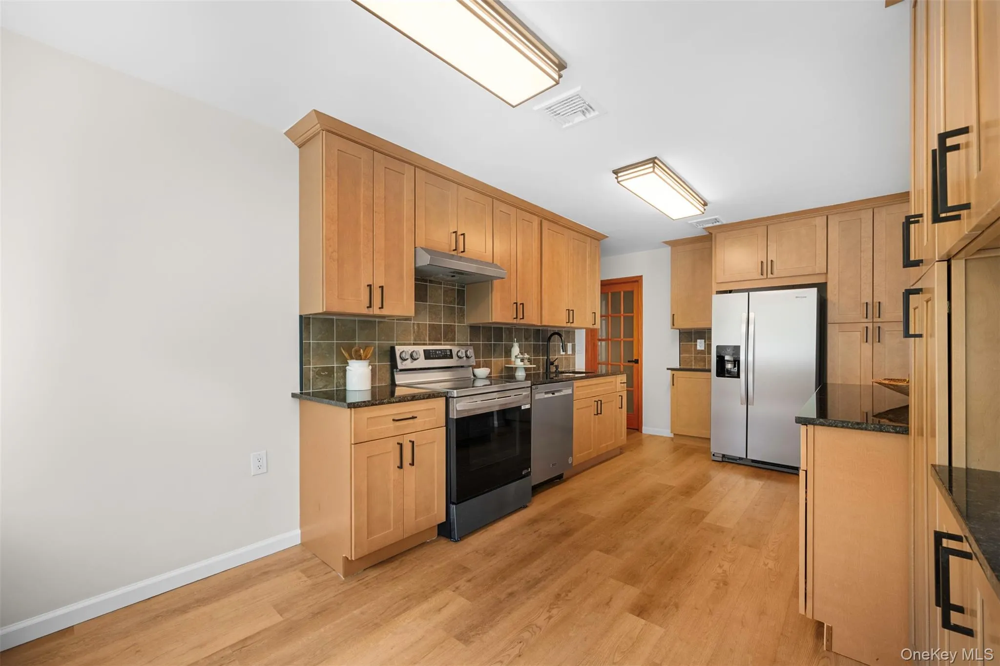 2716 Hewlett Avenue, Hempstead, NY, 3 Bedrooms Bedrooms, 7 Rooms Rooms,2 BathroomsBathrooms,Residential,For Rent,Hewlett,0,967481 2716 Hewlett Avenue, Hempstead, NY, 3 Bedrooms Bedrooms, 7 Rooms Rooms,2 BathroomsBathrooms,Residential,For Rent,Hewlett,0,967481