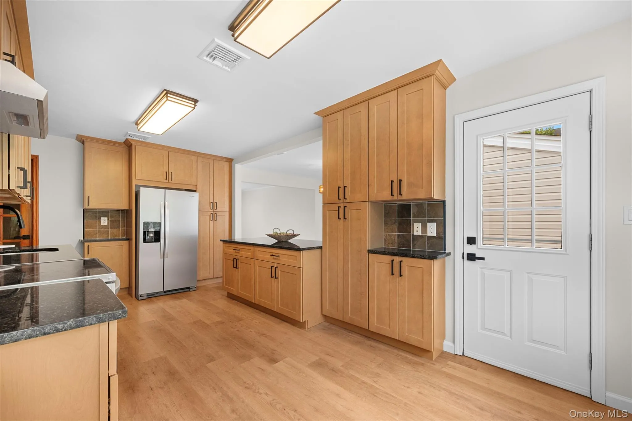 2716 Hewlett Avenue, Hempstead, NY, 3 Bedrooms Bedrooms, 7 Rooms Rooms,2 BathroomsBathrooms,Residential,For Rent,Hewlett,0,967481 2716 Hewlett Avenue, Hempstead, NY, 3 Bedrooms Bedrooms, 7 Rooms Rooms,2 BathroomsBathrooms,Residential,For Rent,Hewlett,0,967481