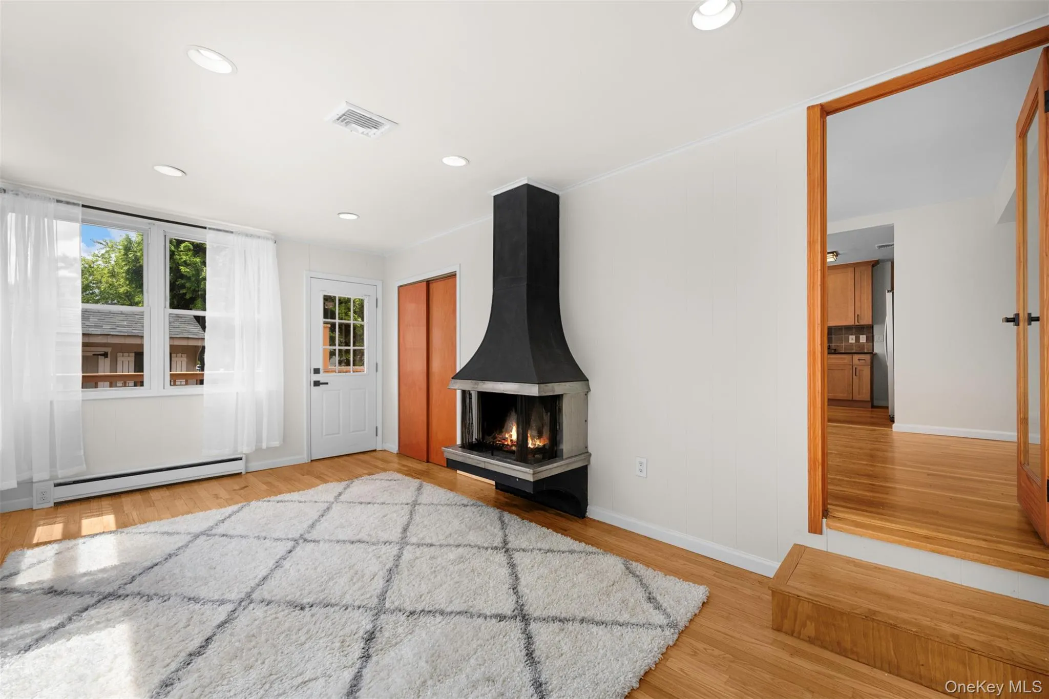 2716 Hewlett Avenue, Hempstead, NY, 3 Bedrooms Bedrooms, 7 Rooms Rooms,2 BathroomsBathrooms,Residential,For Rent,Hewlett,0,967481 2716 Hewlett Avenue, Hempstead, NY, 3 Bedrooms Bedrooms, 7 Rooms Rooms,2 BathroomsBathrooms,Residential,For Rent,Hewlett,0,967481