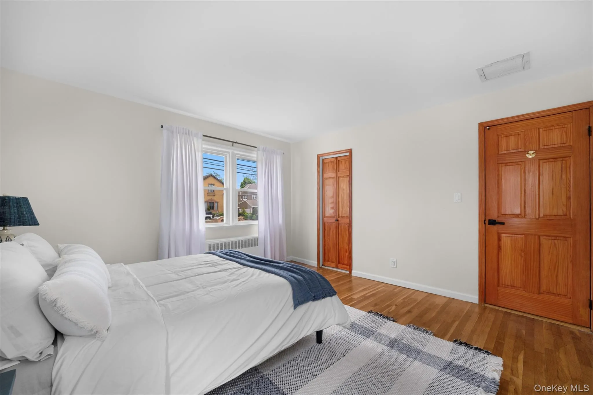 2716 Hewlett Avenue, Hempstead, NY, 3 Bedrooms Bedrooms, 7 Rooms Rooms,2 BathroomsBathrooms,Residential,For Rent,Hewlett,0,967481 2716 Hewlett Avenue, Hempstead, NY, 3 Bedrooms Bedrooms, 7 Rooms Rooms,2 BathroomsBathrooms,Residential,For Rent,Hewlett,0,967481