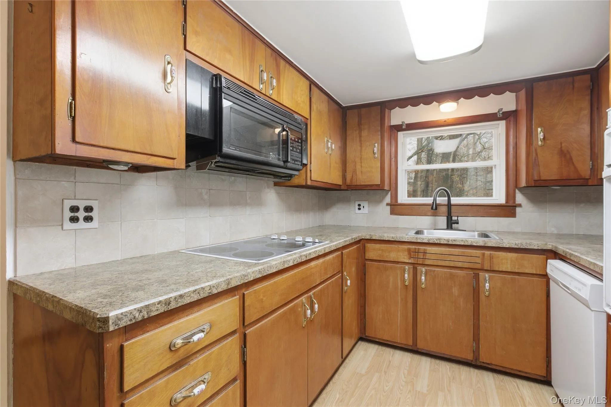 19 King Street, Cortlandt, NY, 2 Bedrooms Bedrooms, 5 Rooms Rooms,1 BathroomBathrooms,Residential Lease,For Rent,King,0,967483 19 King Street, Cortlandt, NY, 2 Bedrooms Bedrooms, 5 Rooms Rooms,1 BathroomBathrooms,Residential Lease,For Rent,King,0,967483