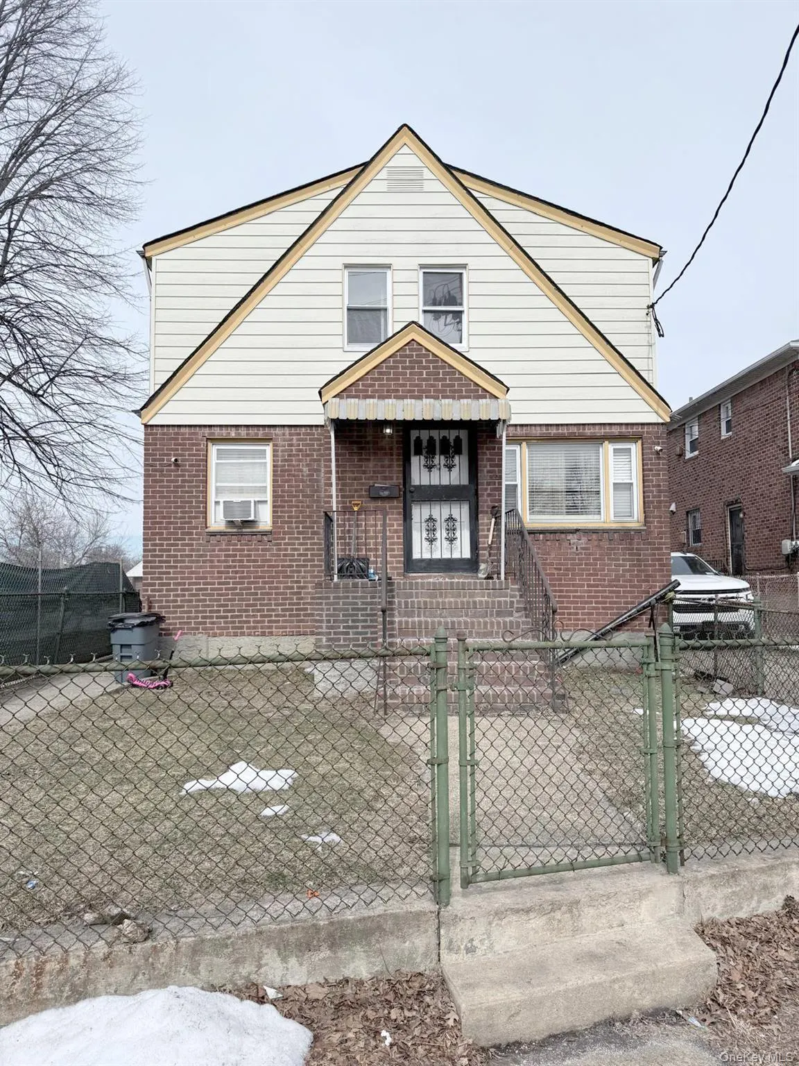 165-25 Union Turnpike, New York, NY, 2 Bedrooms Bedrooms, 5 Rooms Rooms,1 BathroomBathrooms,Residential Lease,For Rent,Union,0,967495 165-25 Union Turnpike, New York, NY, 2 Bedrooms Bedrooms, 5 Rooms Rooms,1 BathroomBathrooms,Residential Lease,For Rent,Union,0,967495