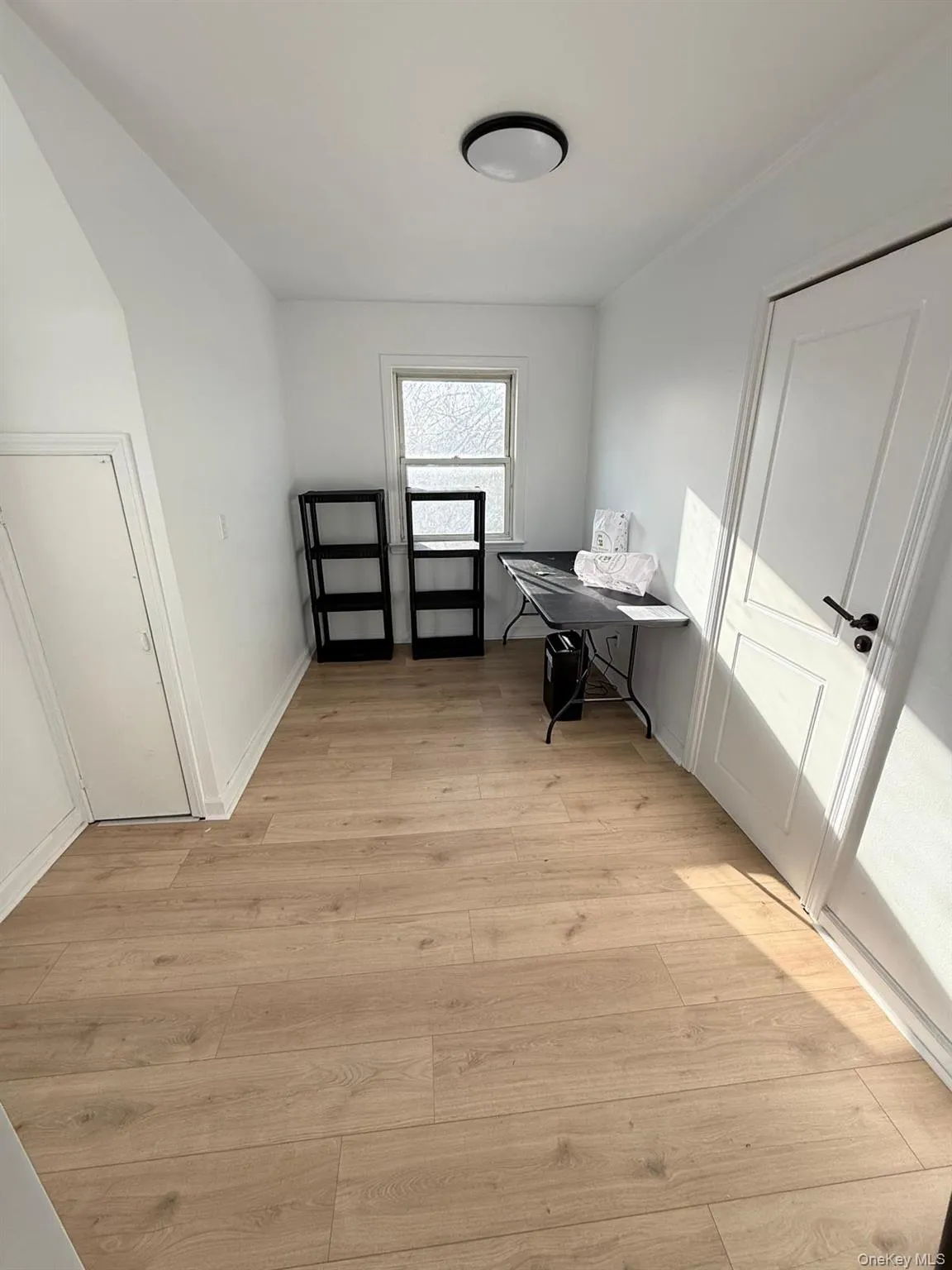 165-25 Union Turnpike, New York, NY, 2 Bedrooms Bedrooms, 5 Rooms Rooms,1 BathroomBathrooms,Residential Lease,For Rent,Union,0,967495 165-25 Union Turnpike, New York, NY, 2 Bedrooms Bedrooms, 5 Rooms Rooms,1 BathroomBathrooms,Residential Lease,For Rent,Union,0,967495