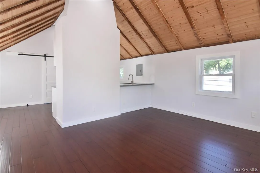 292 Farragut Avenue, Greenburgh, NY, 2 Bedrooms Bedrooms, 4 Rooms Rooms,1 BathroomBathrooms,Residential Lease,For Rent,Farragut,0,967509 292 Farragut Avenue, Greenburgh, NY, 2 Bedrooms Bedrooms, 4 Rooms Rooms,1 BathroomBathrooms,Residential Lease,For Rent,Farragut,0,967509