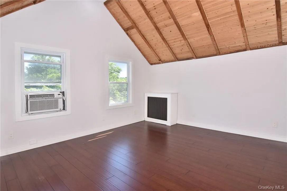 292 Farragut Avenue, Greenburgh, NY, 2 Bedrooms Bedrooms, 4 Rooms Rooms,1 BathroomBathrooms,Residential Lease,For Rent,Farragut,0,967509 292 Farragut Avenue, Greenburgh, NY, 2 Bedrooms Bedrooms, 4 Rooms Rooms,1 BathroomBathrooms,Residential Lease,For Rent,Farragut,0,967509