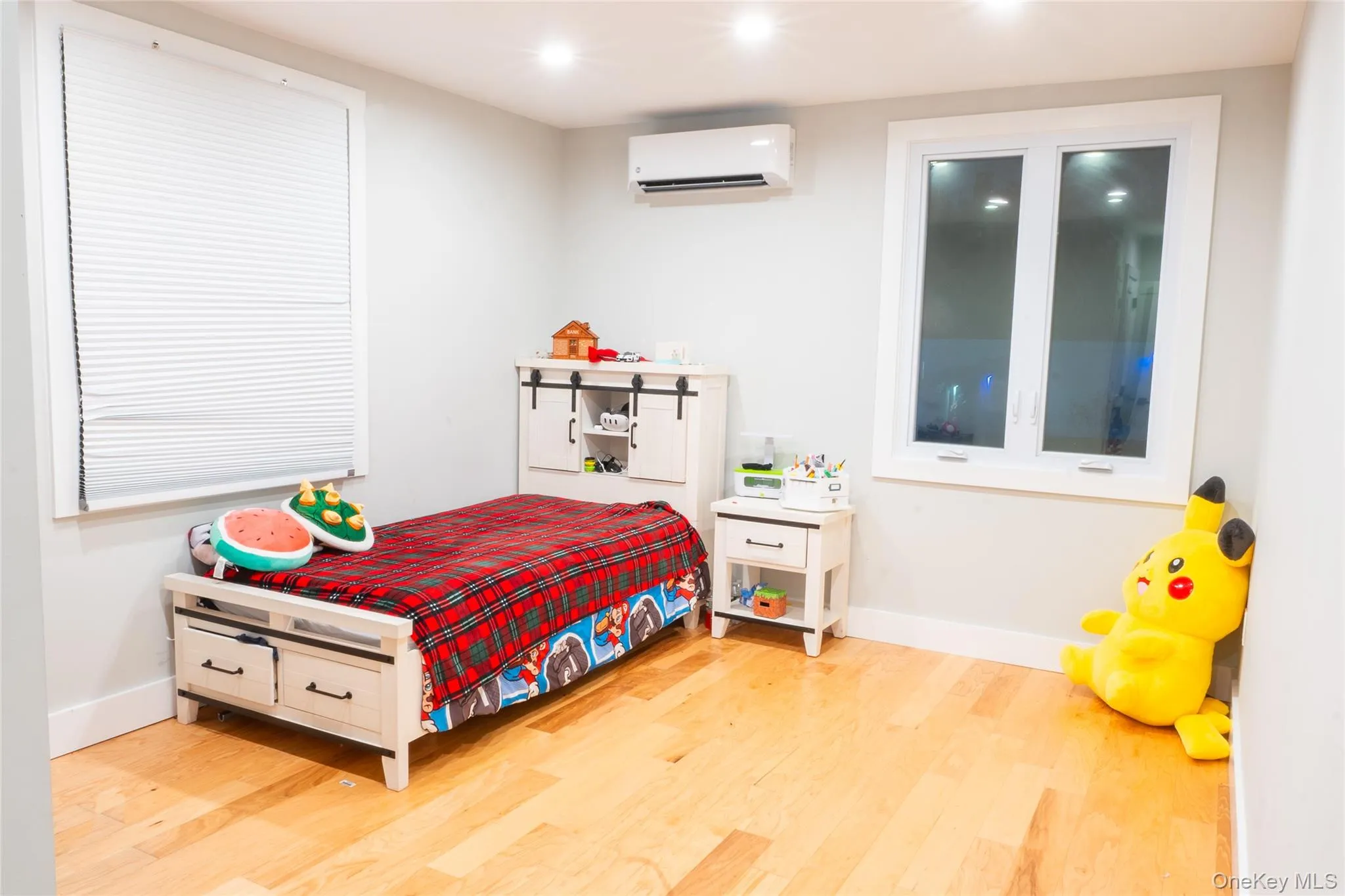 4 Riverside Avenue, Brookhaven, NY, 3 Bedrooms Bedrooms, 10 Rooms Rooms,3 BathroomsBathrooms,Residential,For Rent,Riverside,0,967520 4 Riverside Avenue, Brookhaven, NY, 3 Bedrooms Bedrooms, 10 Rooms Rooms,3 BathroomsBathrooms,Residential,For Rent,Riverside,0,967520