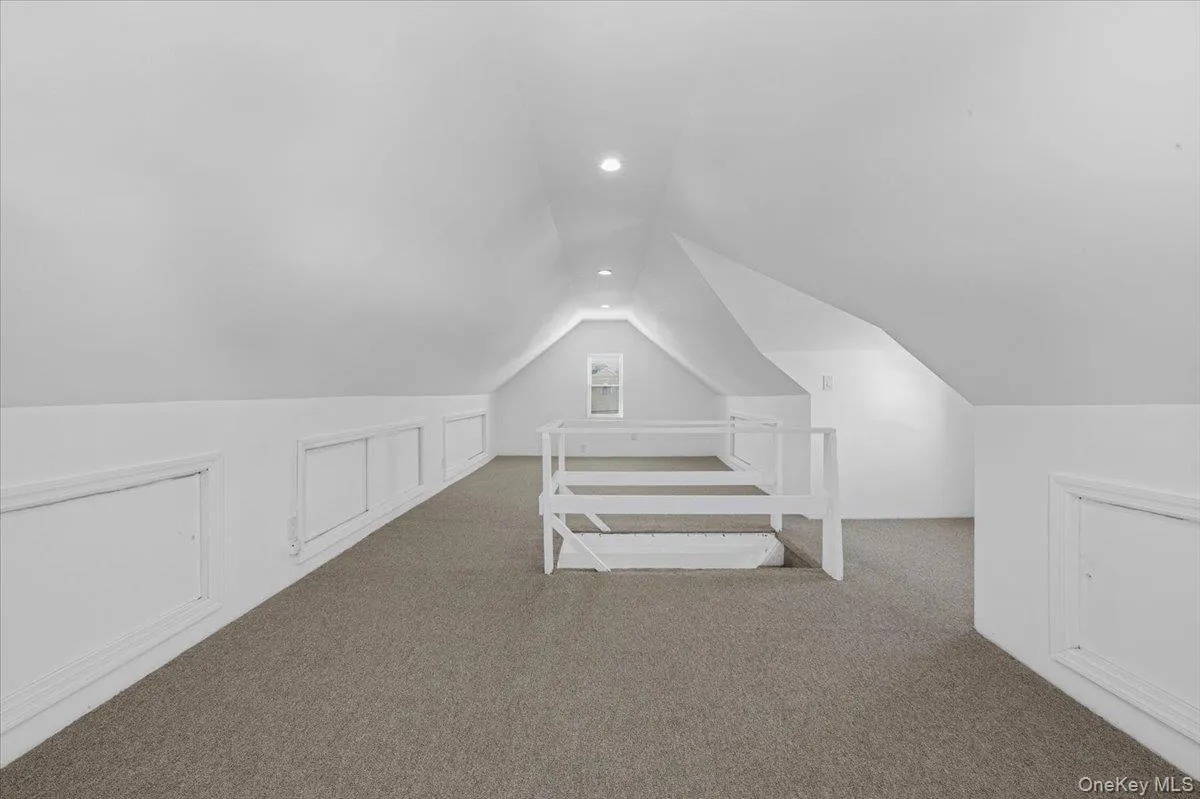 10973 200th Street, New York, NY, 3 Bedrooms Bedrooms, 12 Rooms Rooms,3 BathroomsBathrooms,Residential,For Rent,200th,0,967537 10973 200th Street, New York, NY, 3 Bedrooms Bedrooms, 12 Rooms Rooms,3 BathroomsBathrooms,Residential,For Rent,200th,0,967537