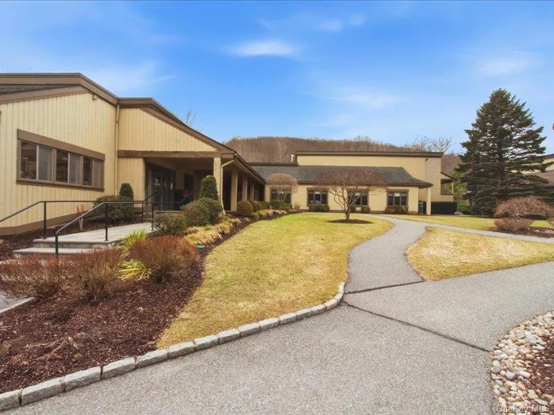 Clubhouse Clubhouse